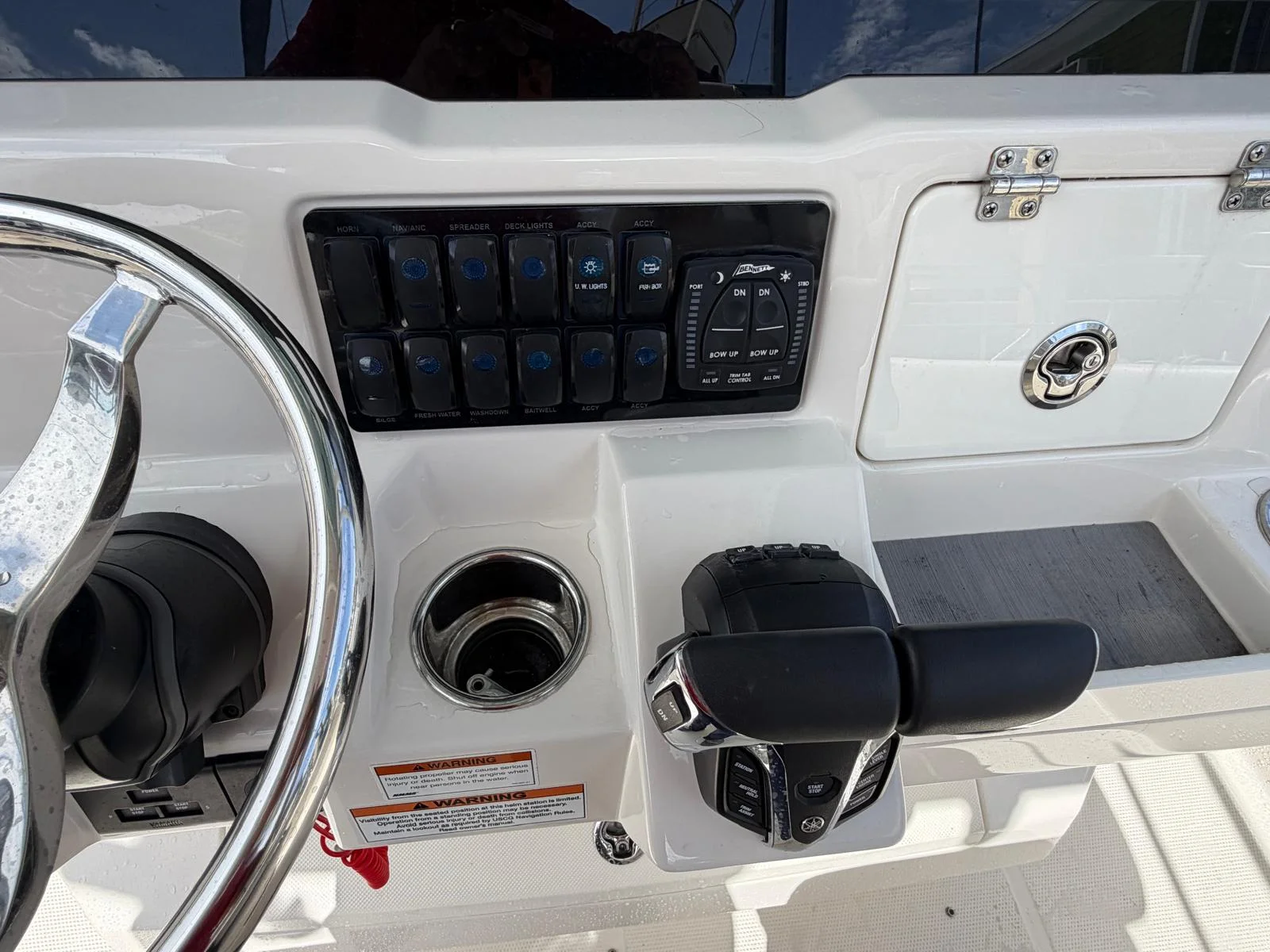 2023 Sailfish 290 CC Image Thumbnail #24