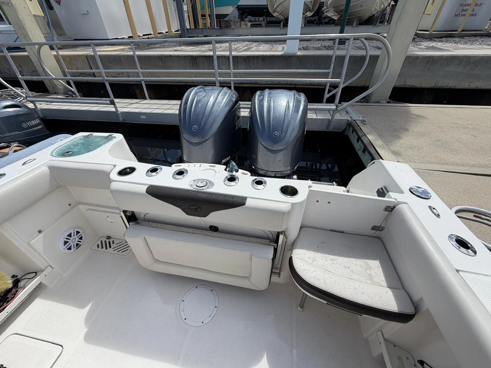 2023 Sailfish 290 CC Image Thumbnail #30
