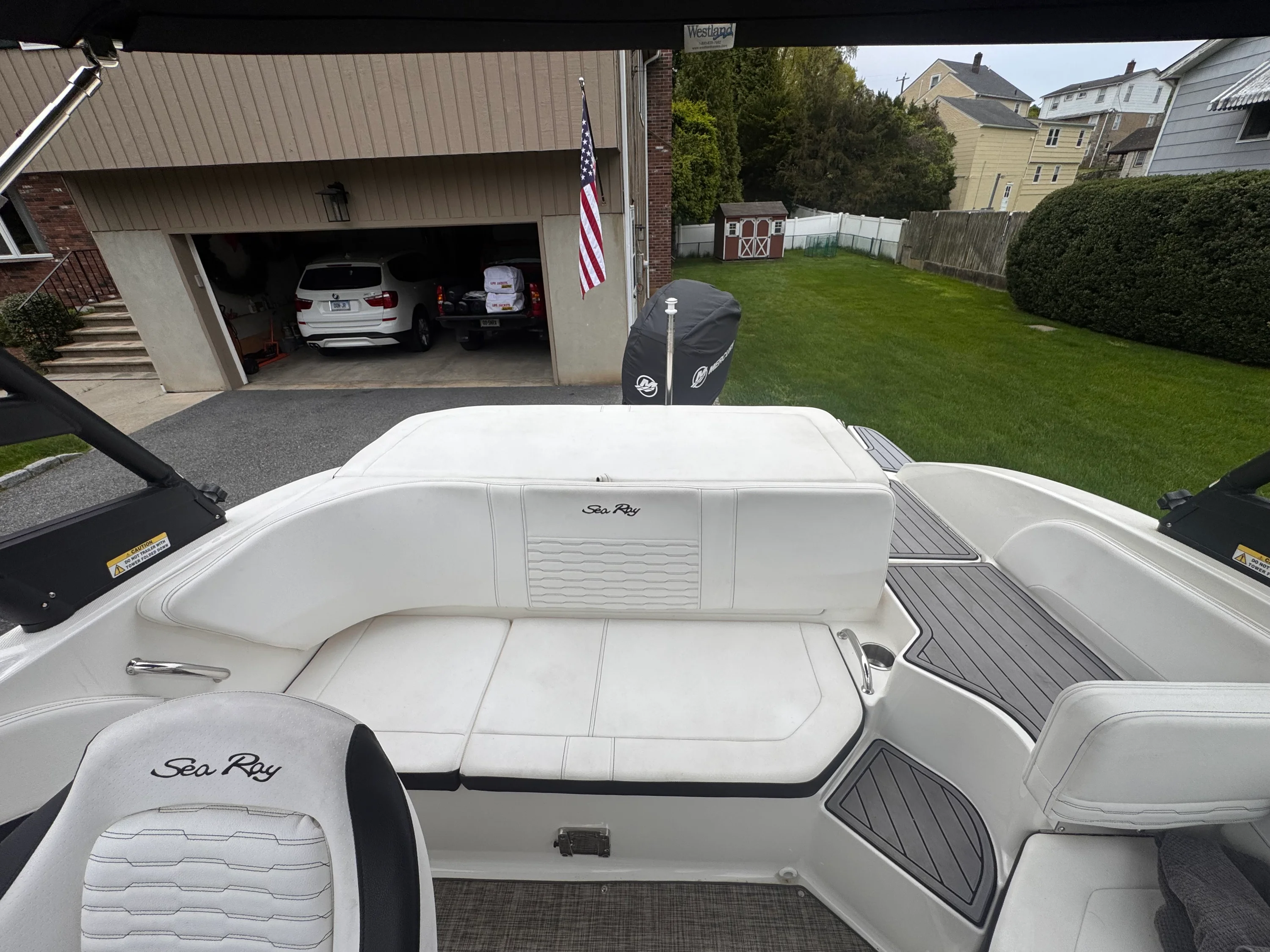 2021 Sea Ray 190 SPX OB Image Thumbnail #11