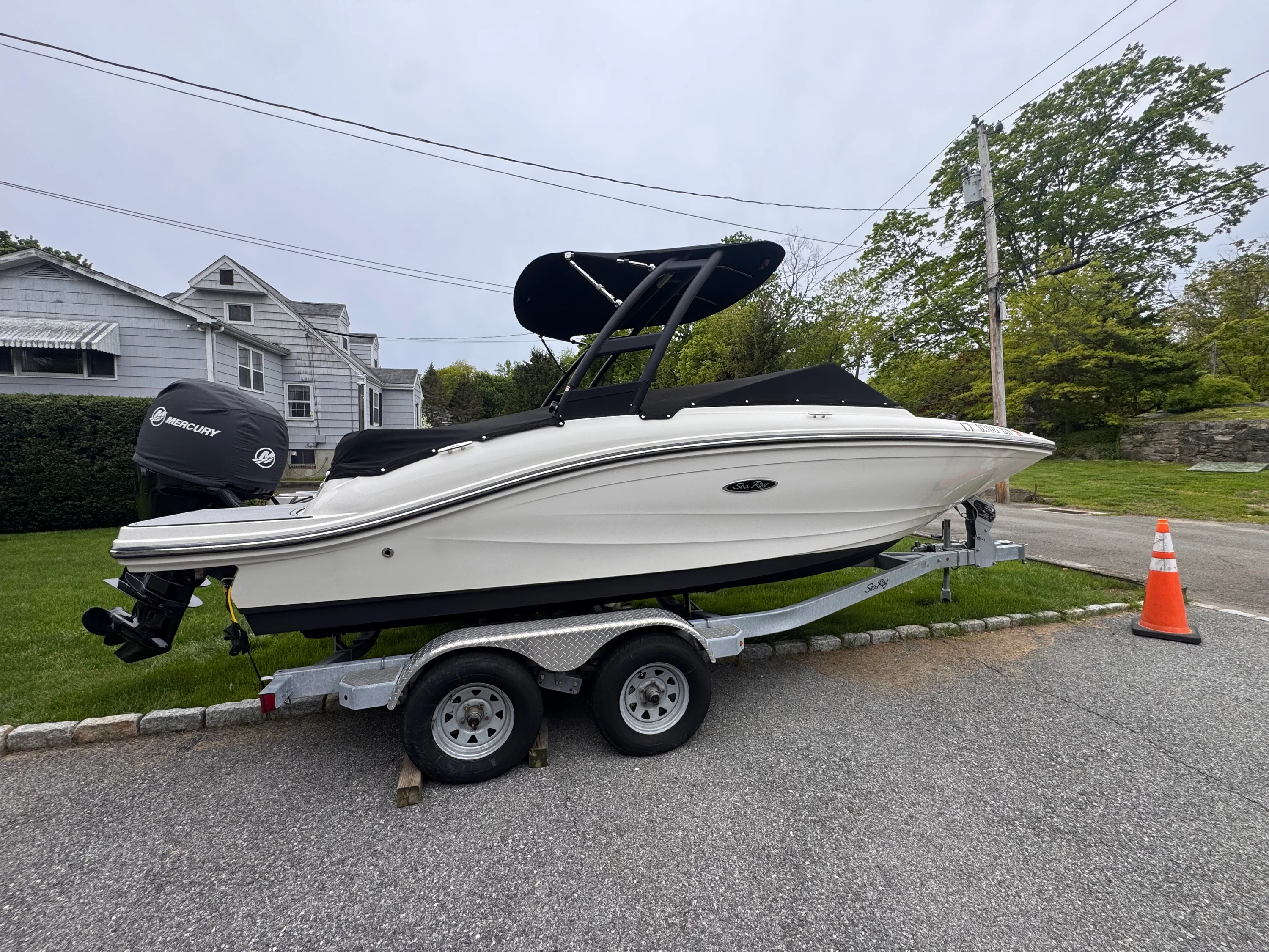 2021 Sea Ray 190 SPX OB Image Thumbnail #6