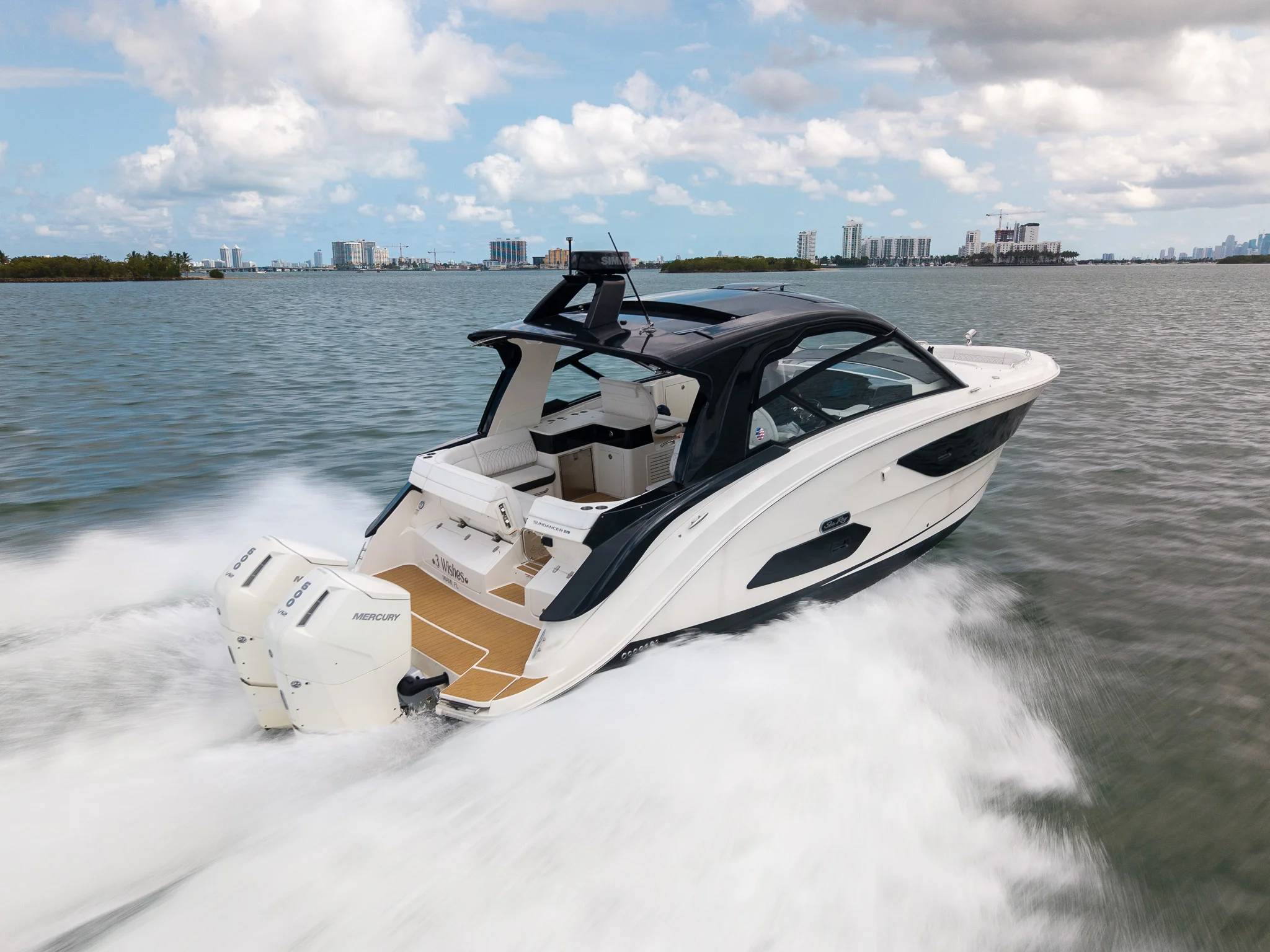 2022 Sea Ray 370 SUNDANCER OB Image Thumbnail #24