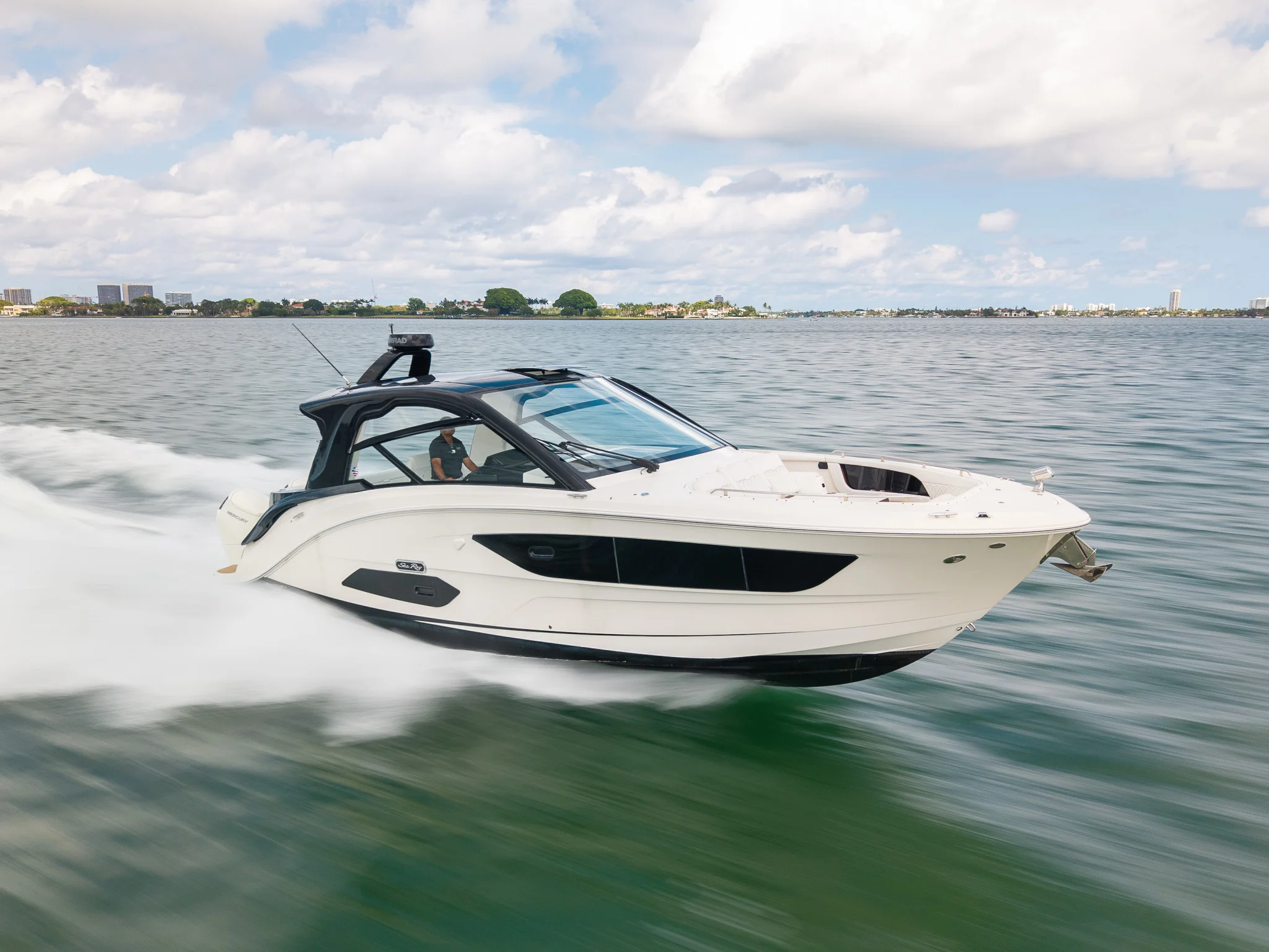 2022 Sea Ray 370 SUNDANCER OB Image Thumbnail #28