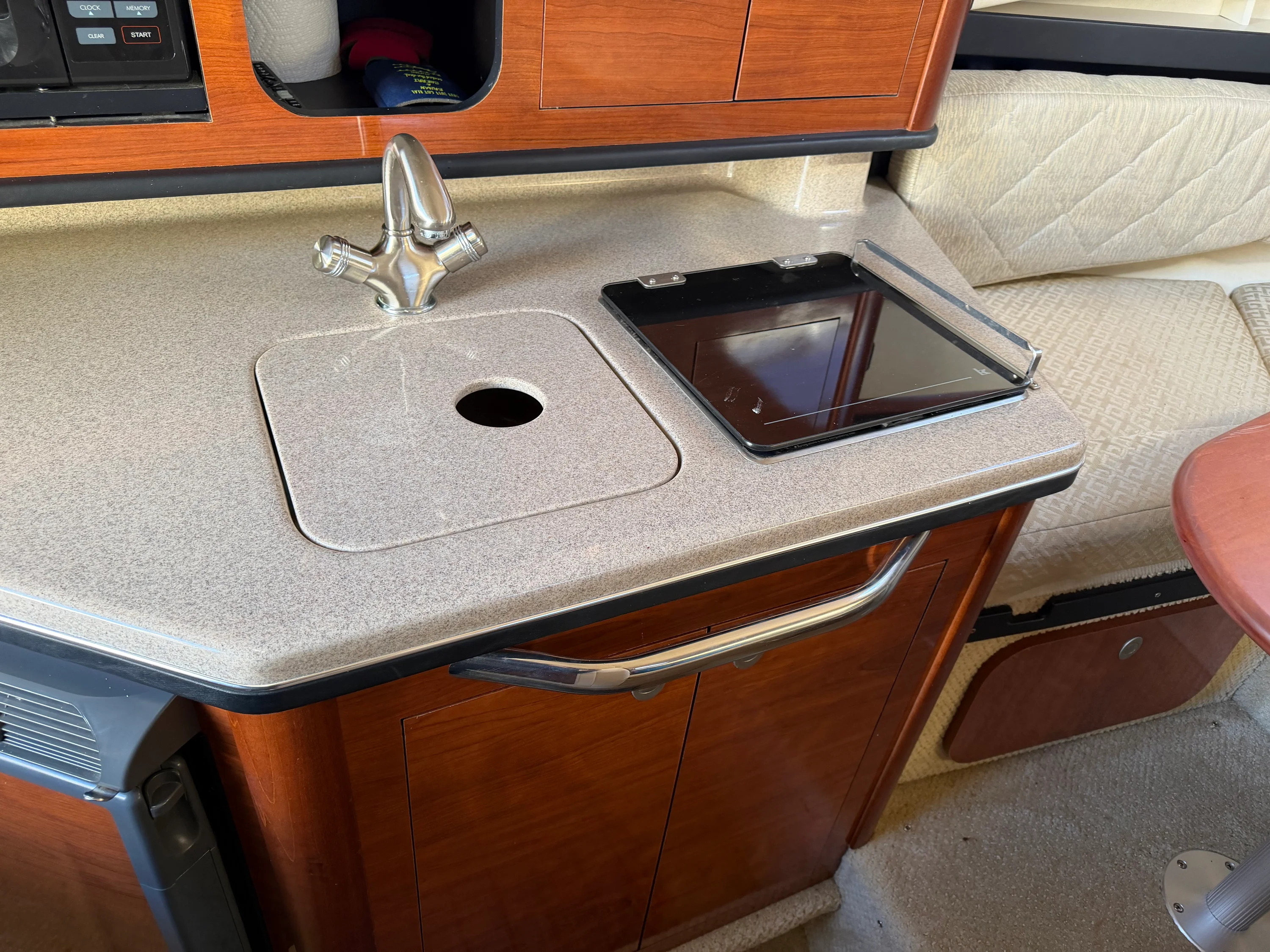2006 Sea Ray 260 SUNDANCER Image Thumbnail #14