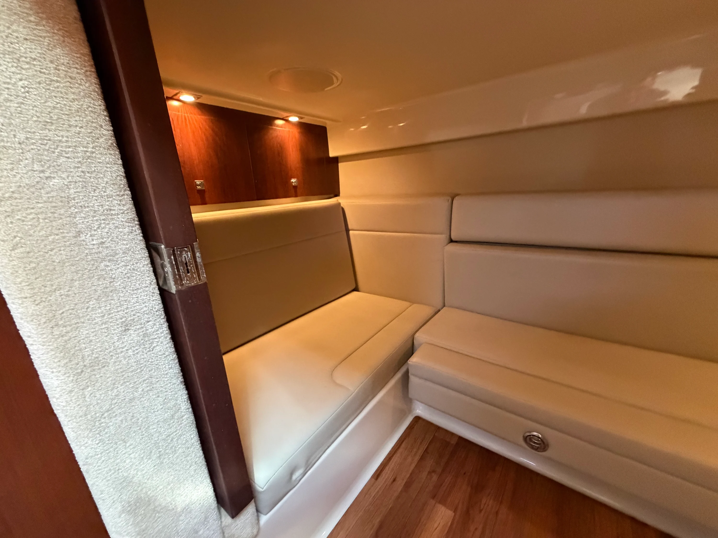 2014 Chaparral 330 SIGNATURE Image Thumbnail #20