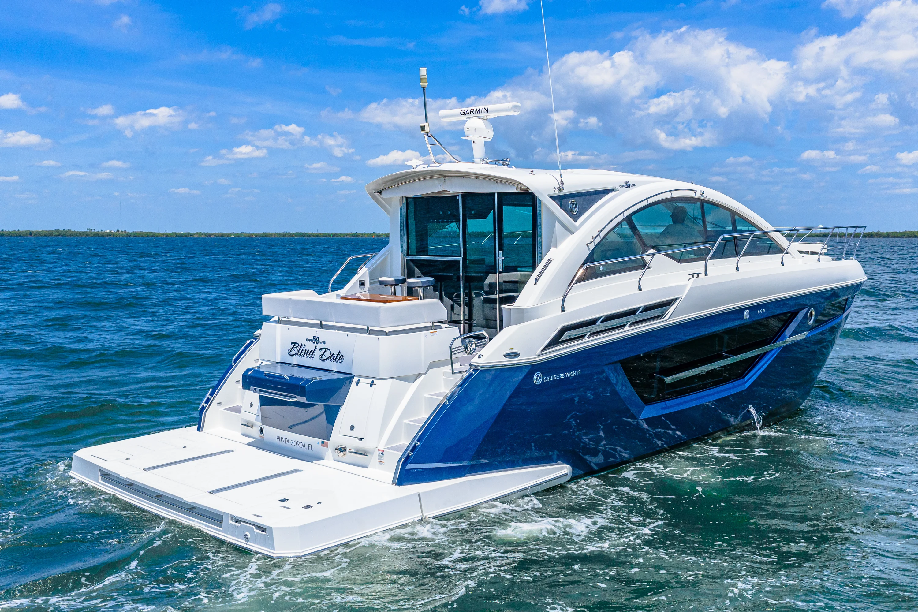 2020 Cruisers Yachts 50 CANTIUS Image Thumbnail #5