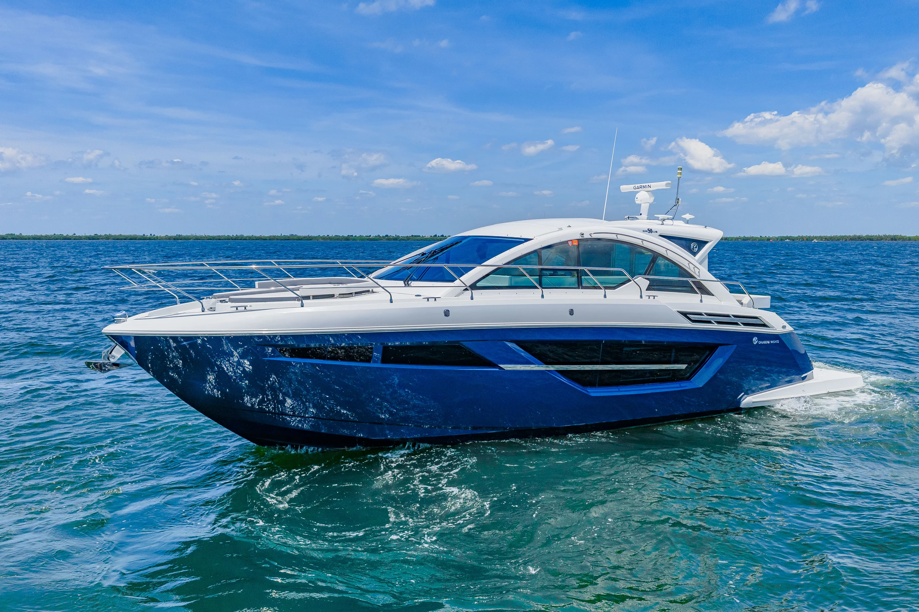 2020 Cruisers Yachts 50 CANTIUS Image Thumbnail #17