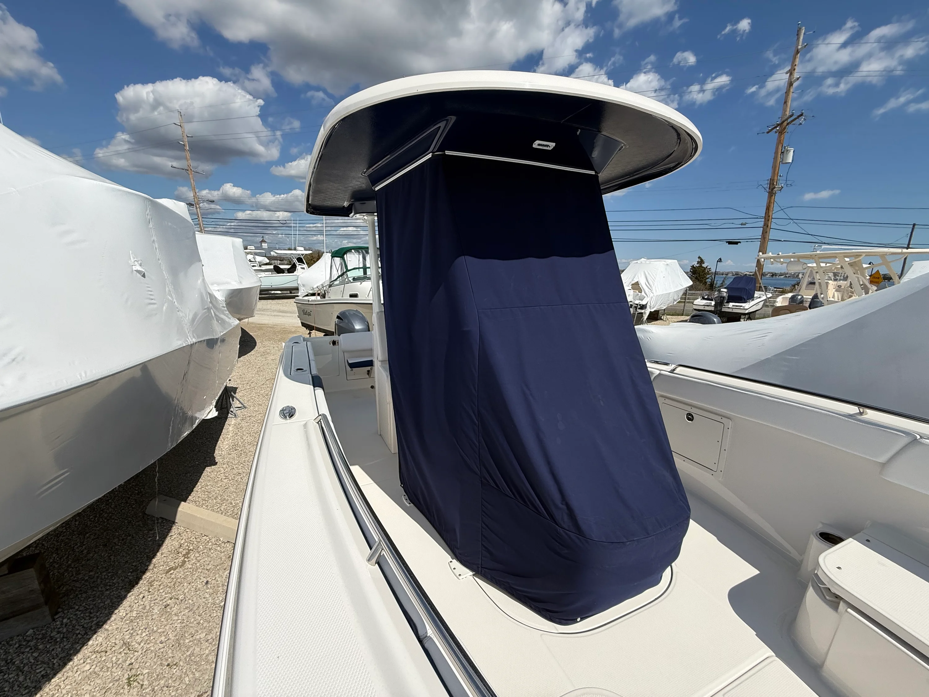 2021 Robalo R272 Image Thumbnail #14