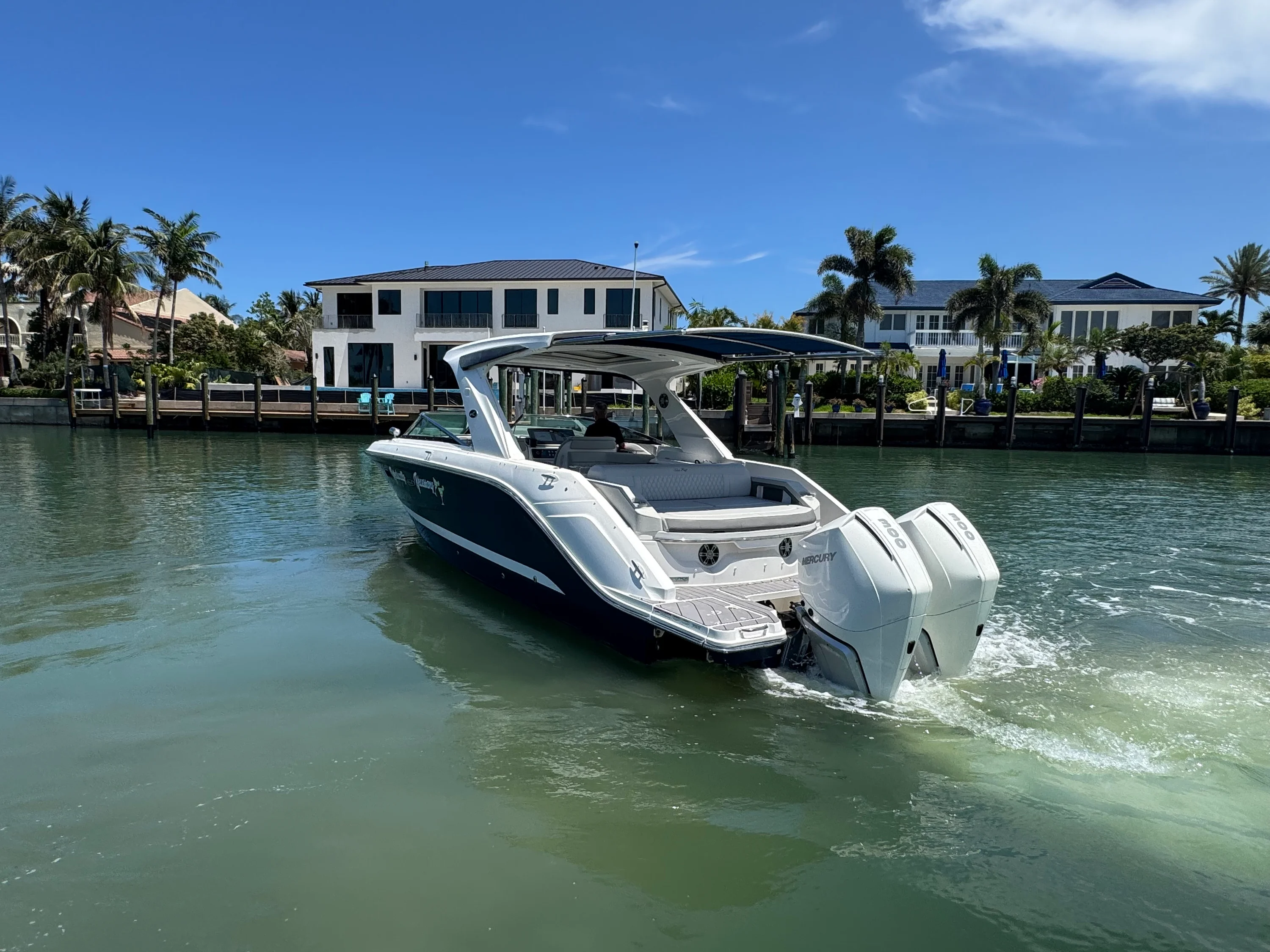 2022 Sea Ray 310 SLX OB Image Thumbnail #6