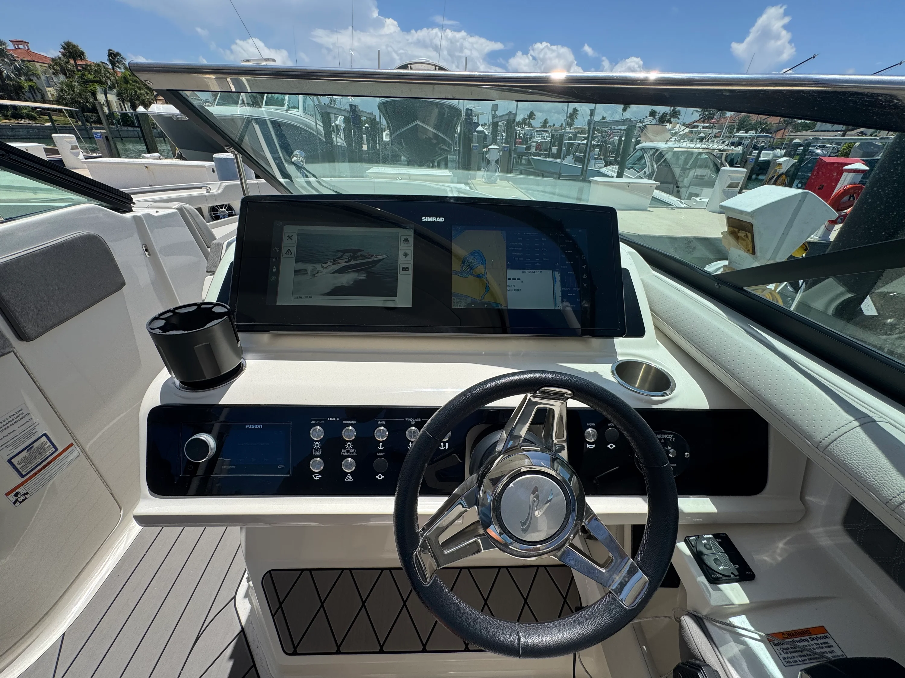 2022 Sea Ray 310 SLX OB Image Thumbnail #35