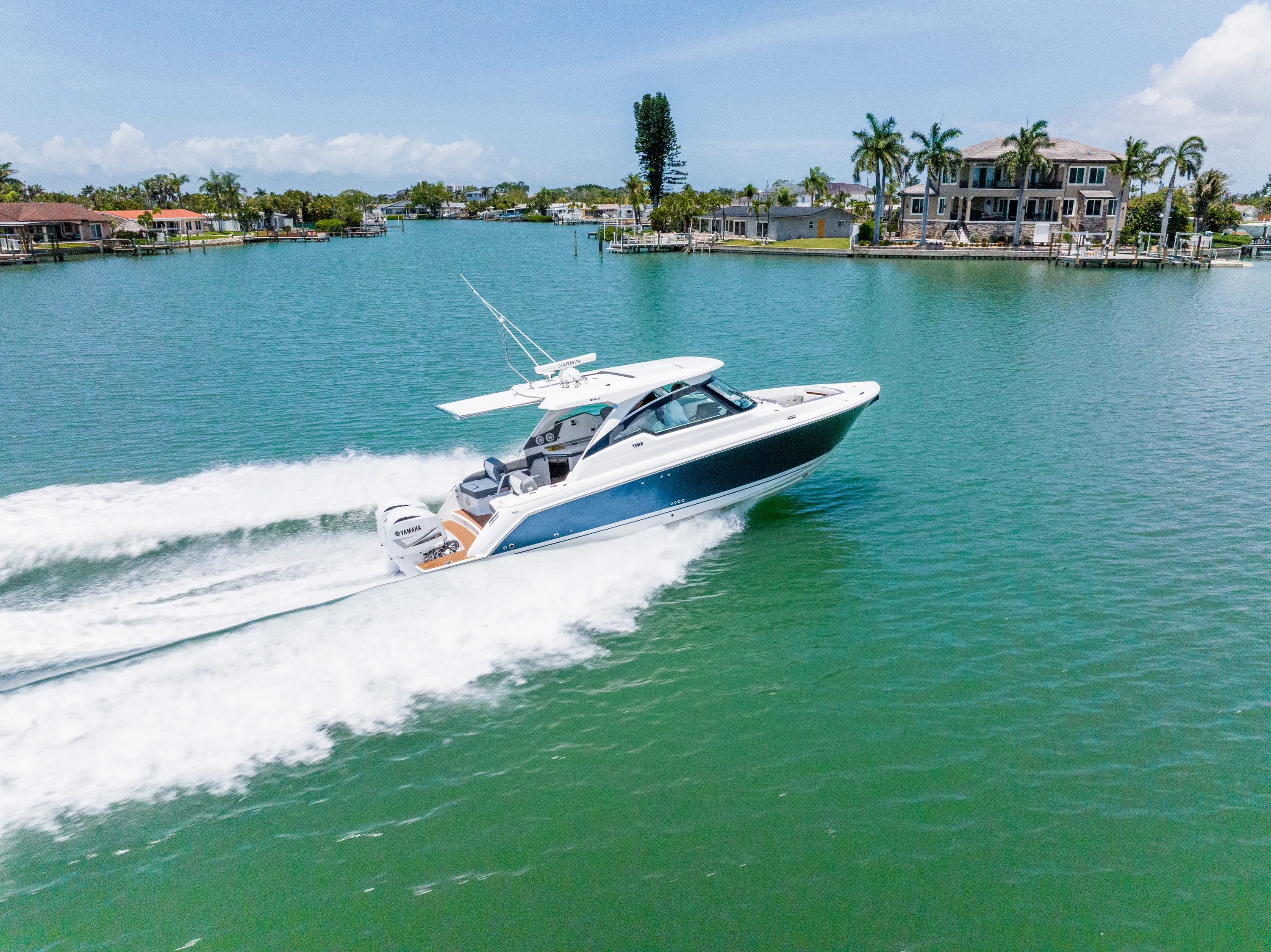 2020 Tiara Yachts 34LX Image Thumbnail #5