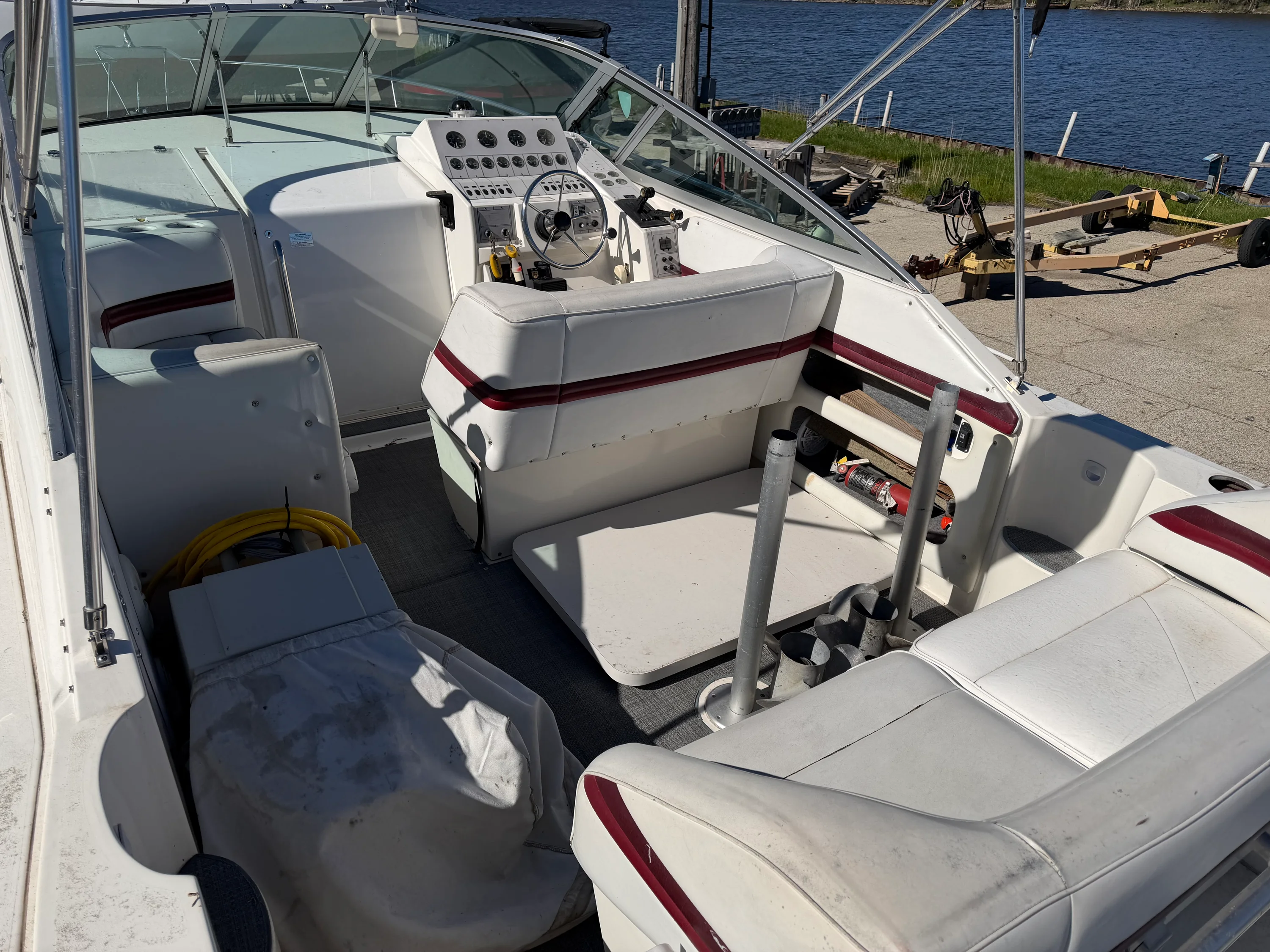 1994 Cruisers Yachts ROGUE 2870 Image Thumbnail #9
