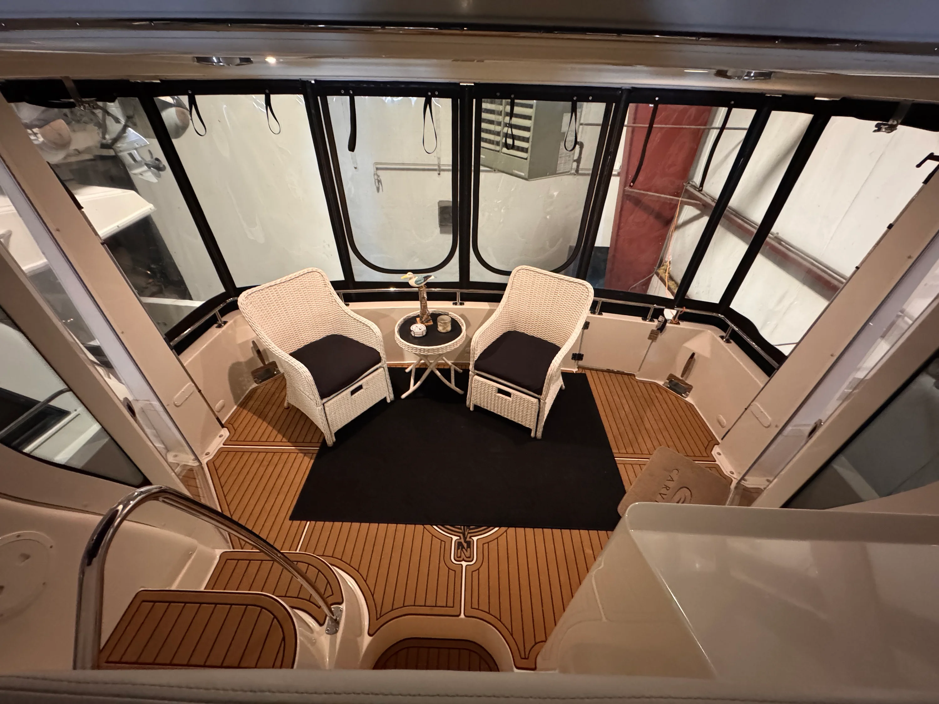 2004 Carver Yachts 396 MY Image Thumbnail #10
