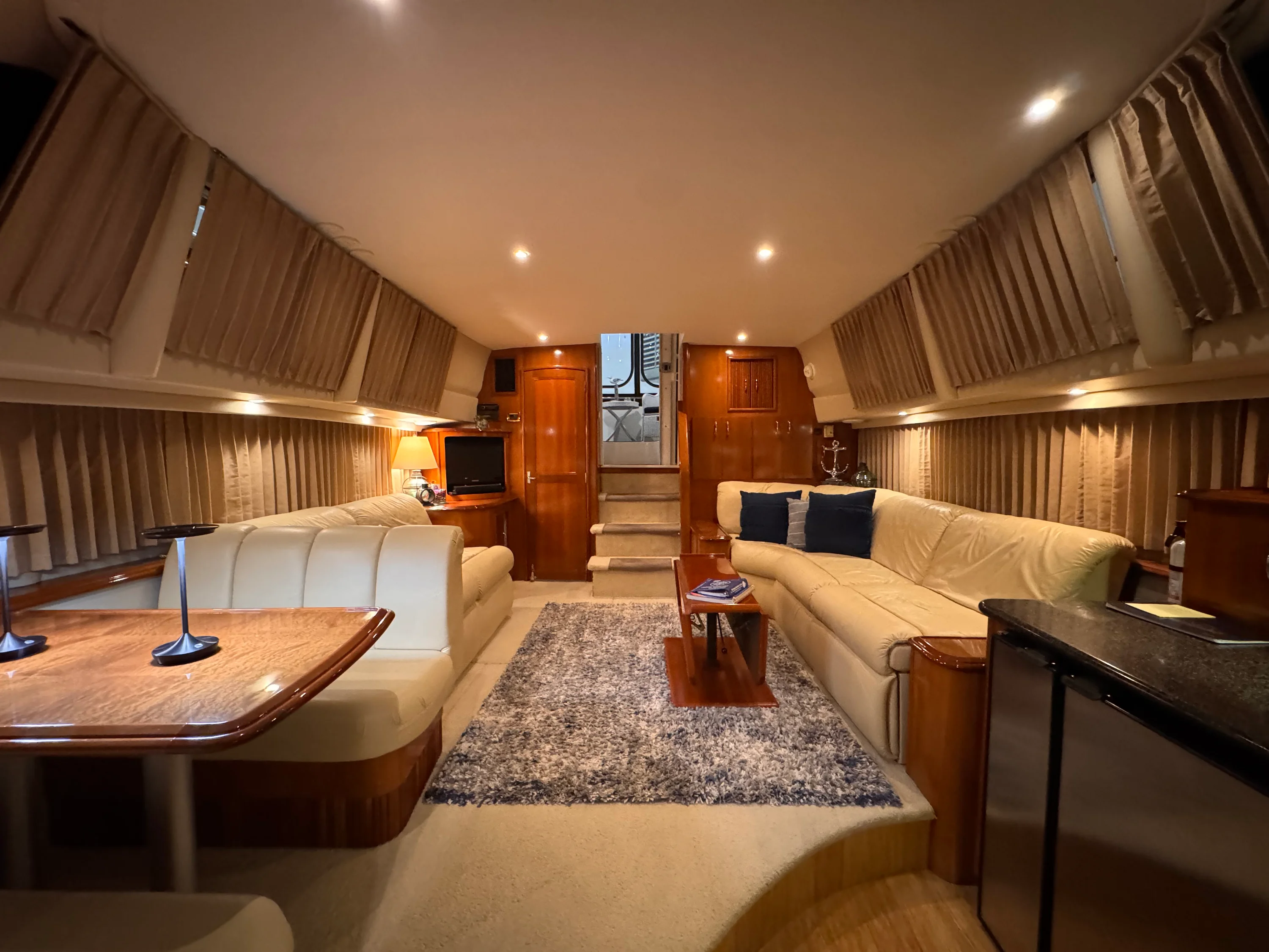2004 Carver Yachts 396 MY Image Thumbnail #31