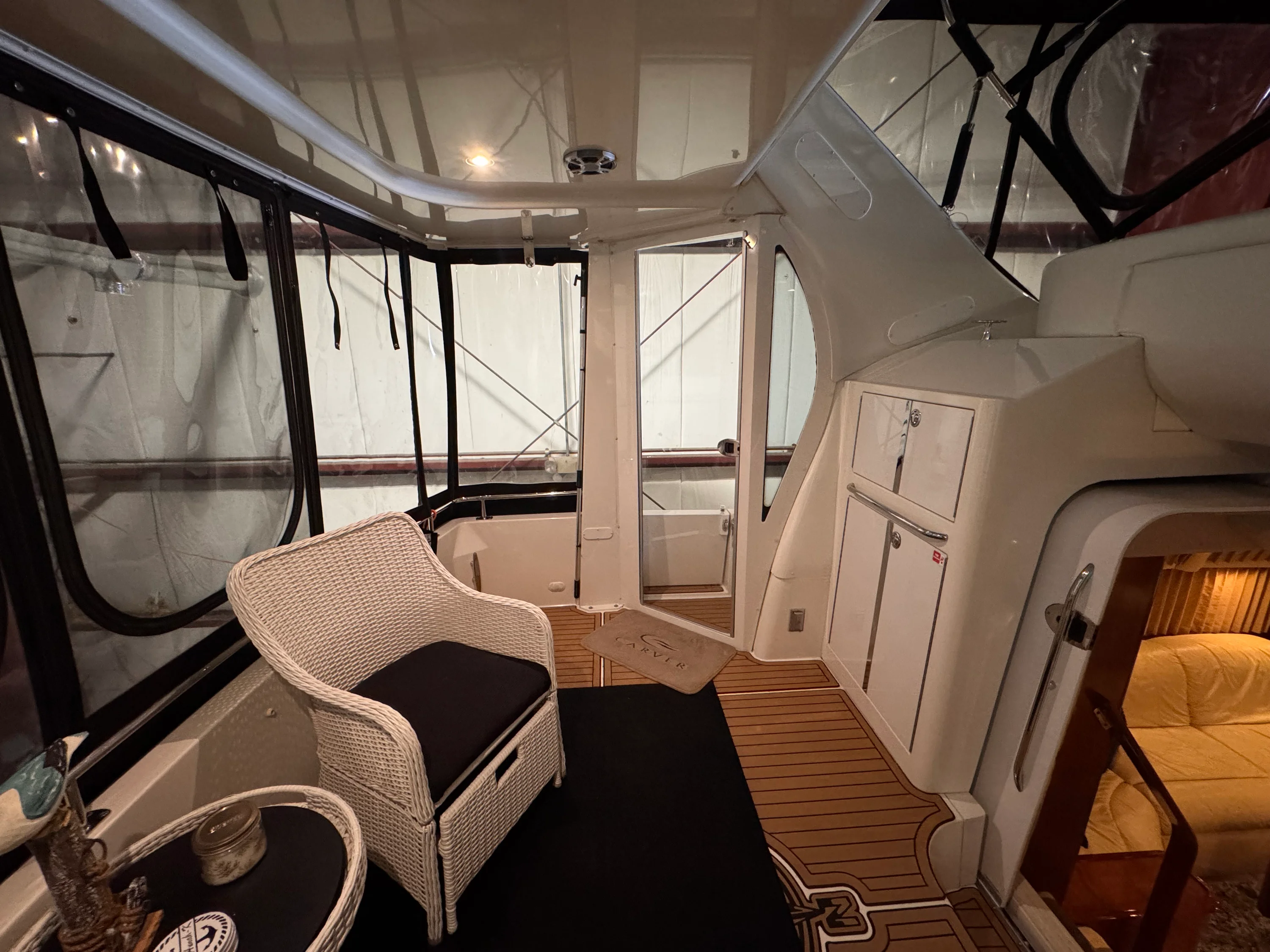 2004 Carver Yachts 396 MY Image Thumbnail #23