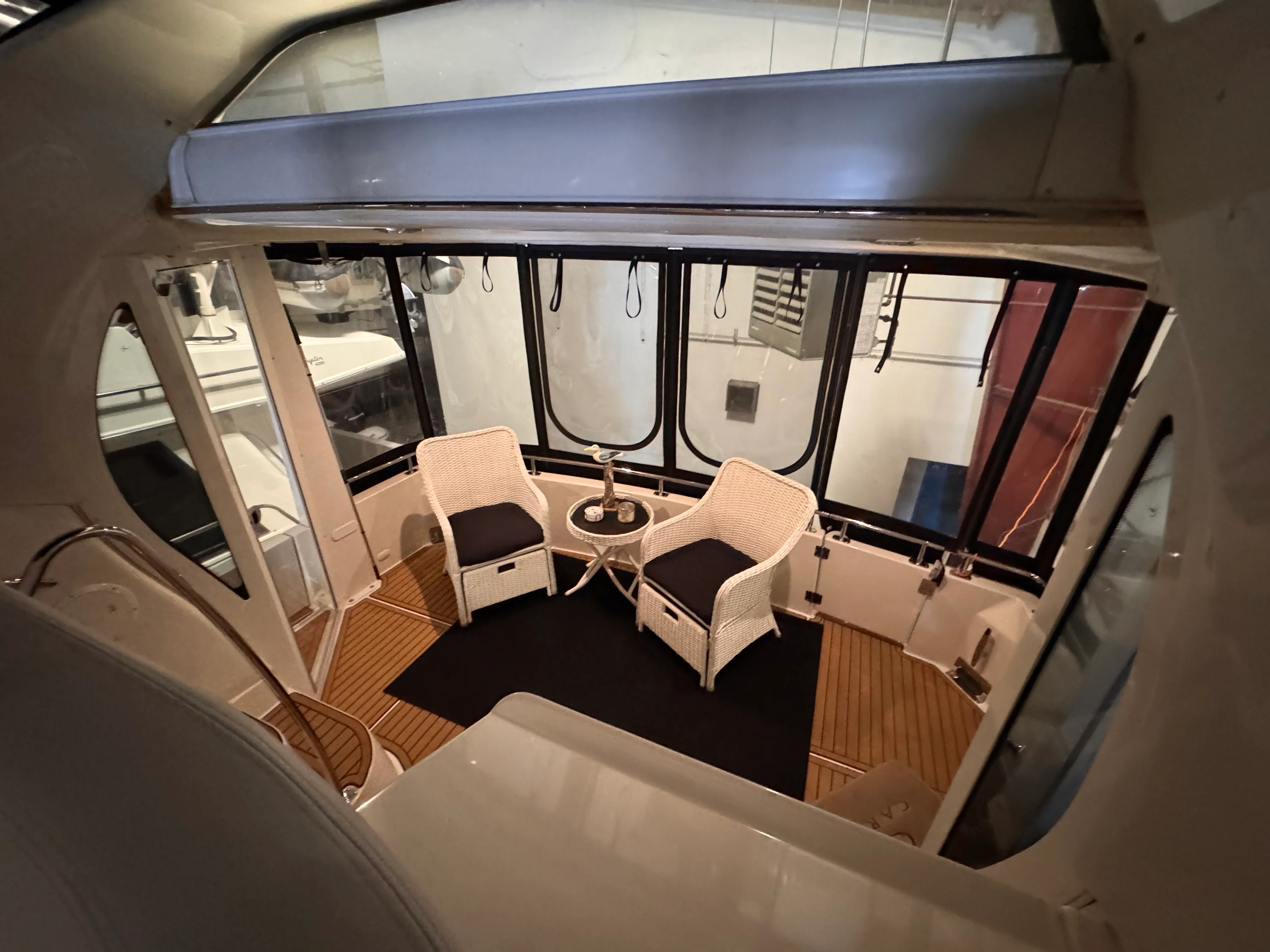 2004 Carver Yachts 396 MY Image Thumbnail #12