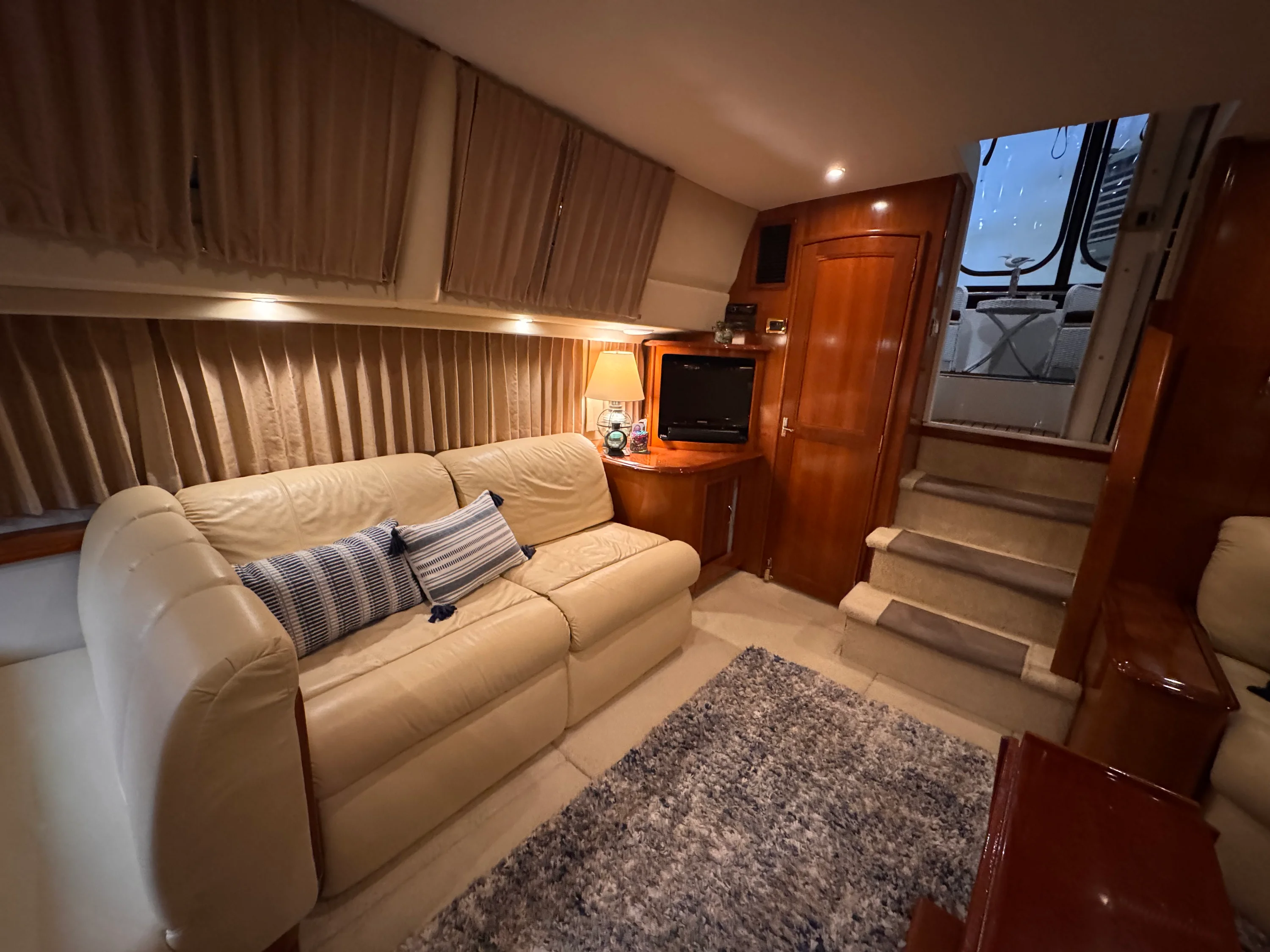 2004 Carver Yachts 396 MY Image Thumbnail #30