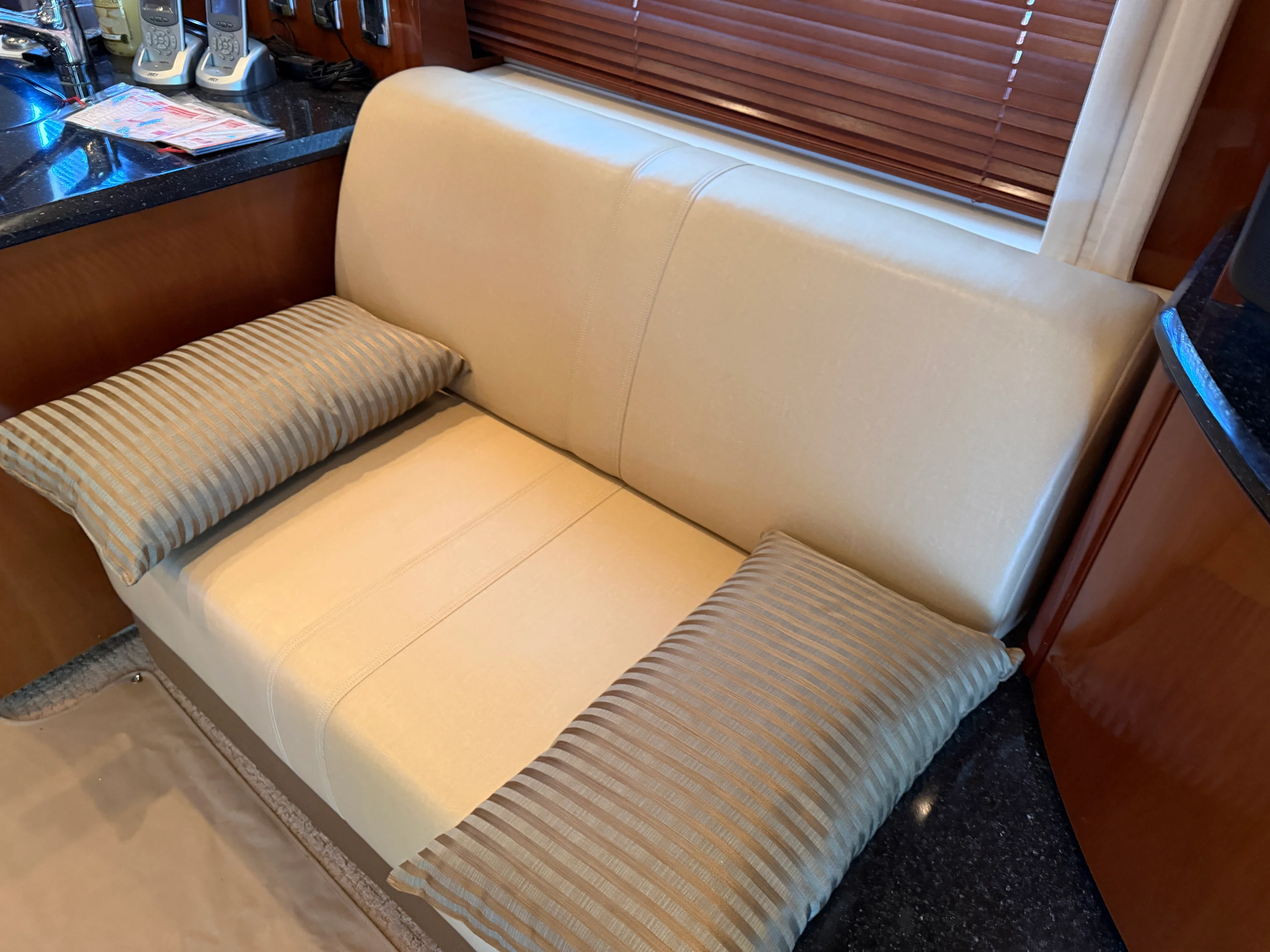 2009 Sea Ray 52 SEDAN BRIDGE Image Thumbnail #38