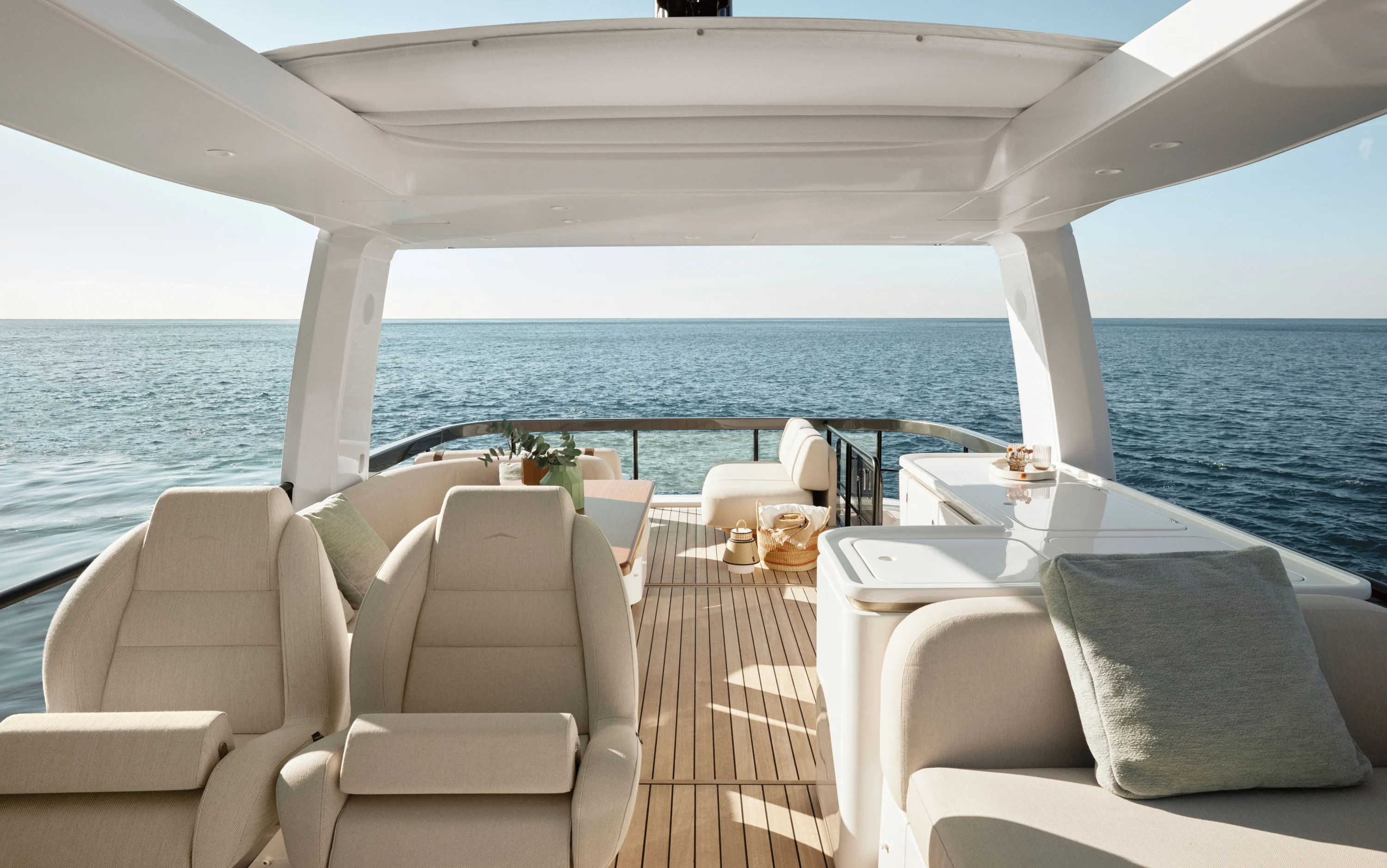 2026 Azimut 62 FLY Image Thumbnail #30