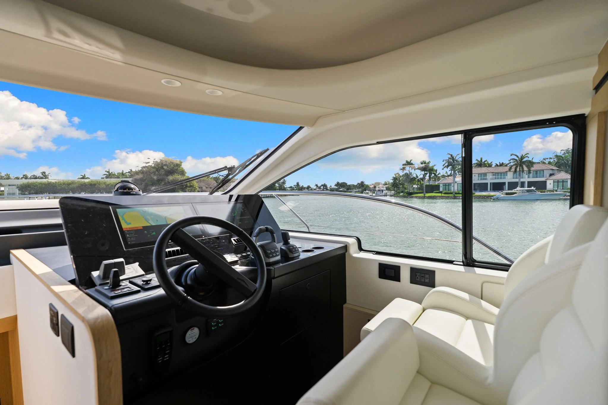 2026 Azimut FLY 62 Image Thumbnail #39