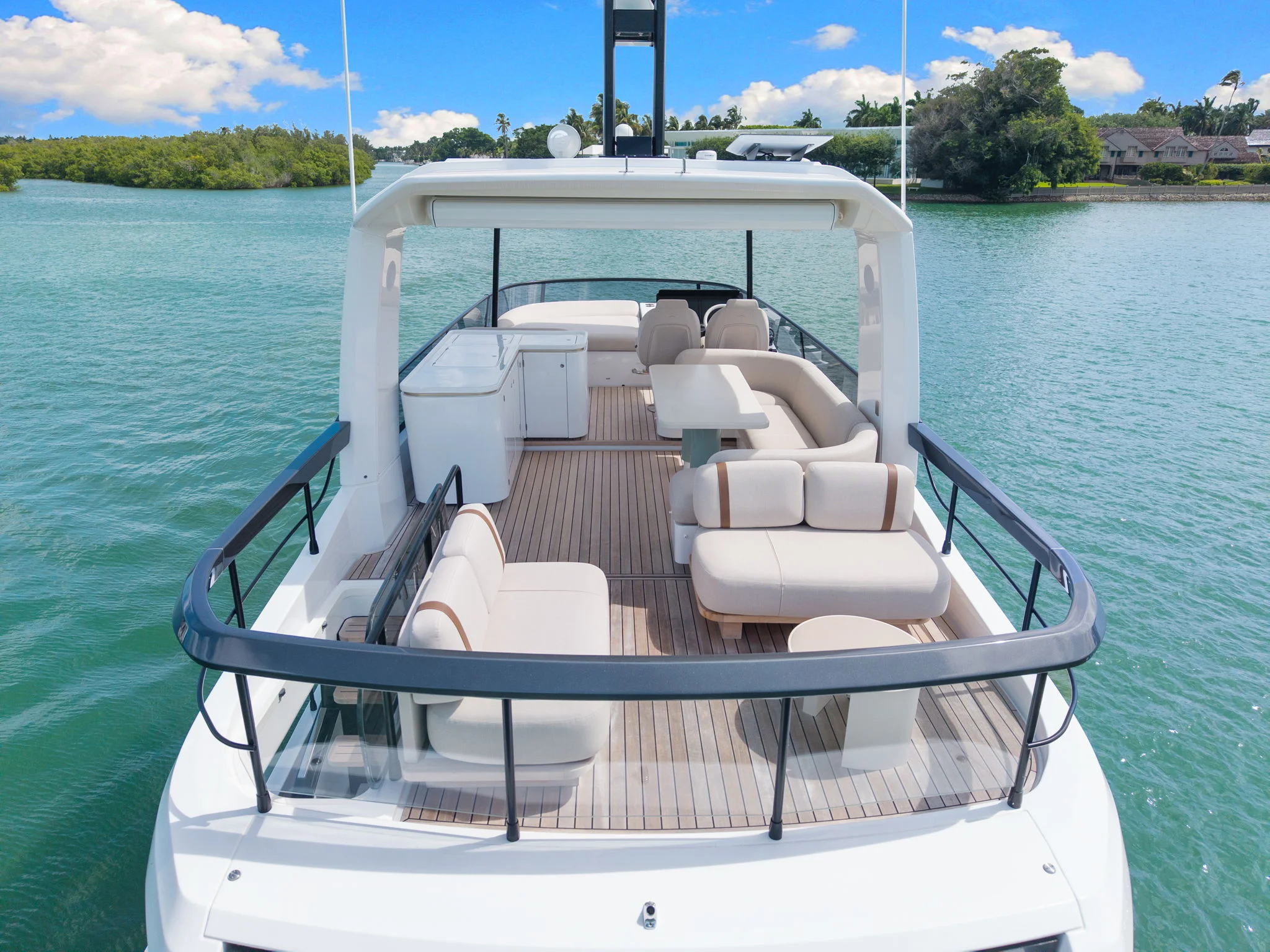 2026 Azimut FLY 62 Image Thumbnail #11