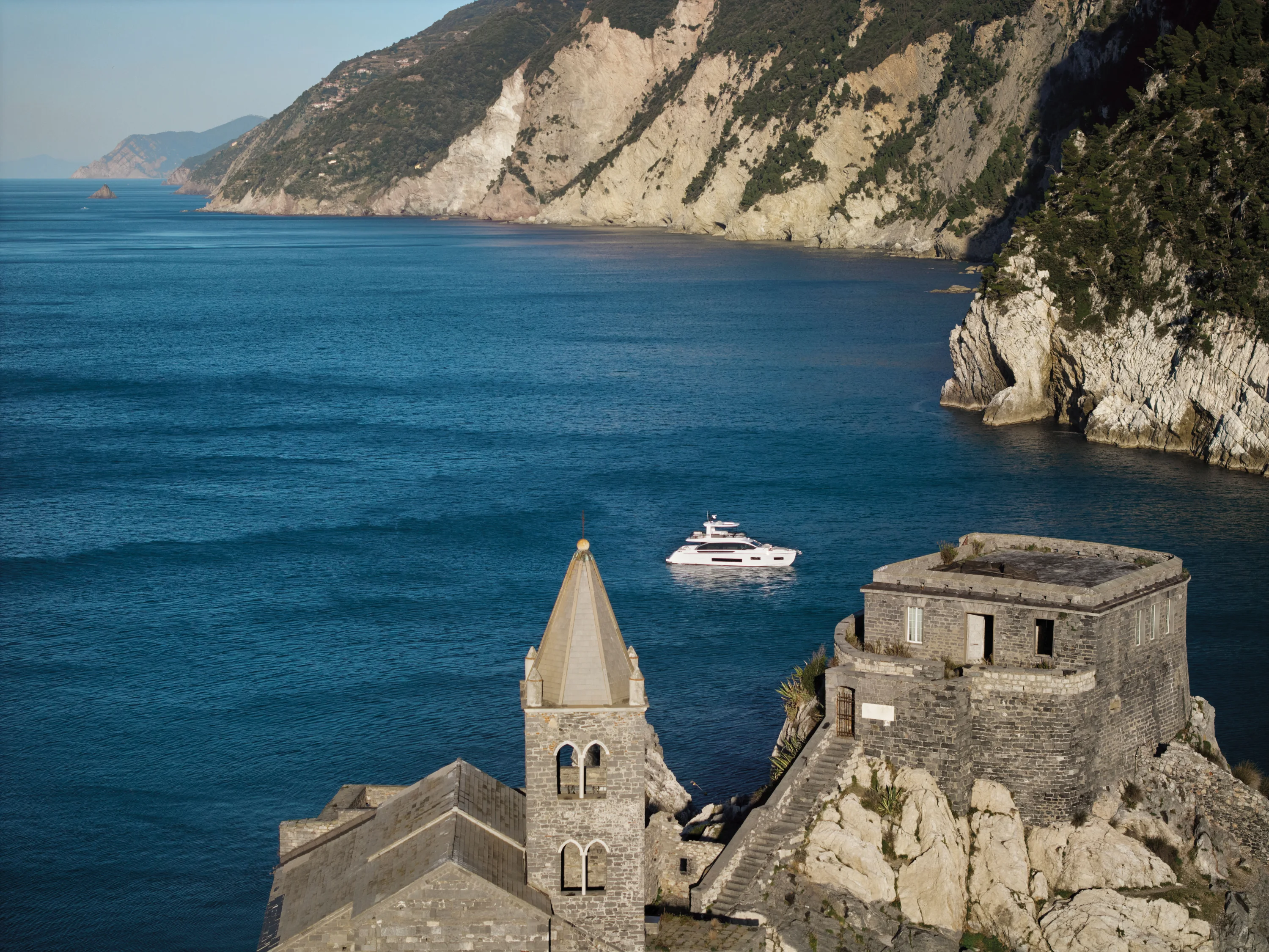 2026 Azimut 62 FLY Image Thumbnail #21