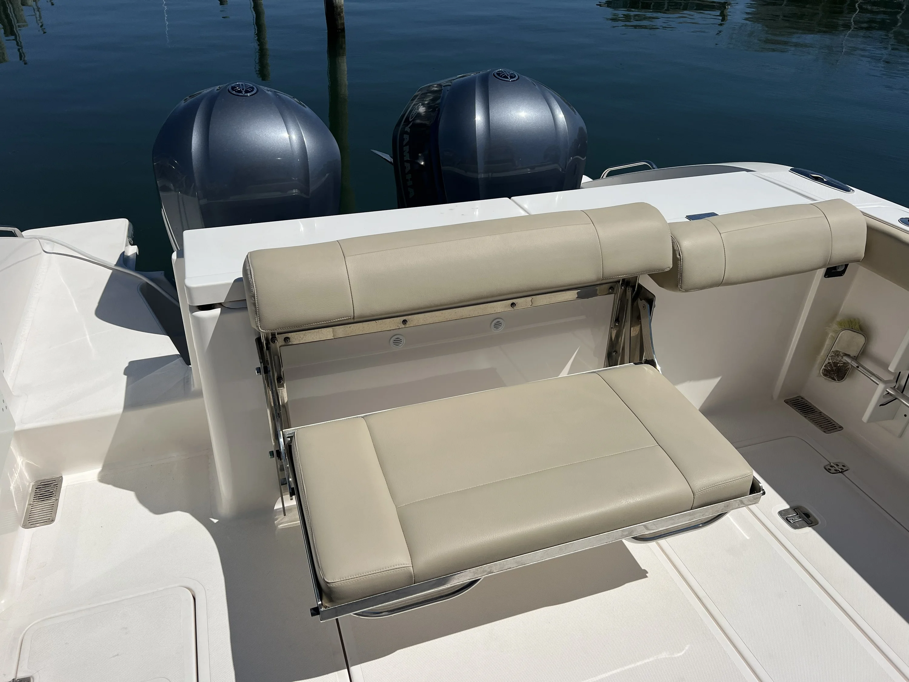 2015 Pursuit 325 OS OFFSHORE Image Thumbnail #8