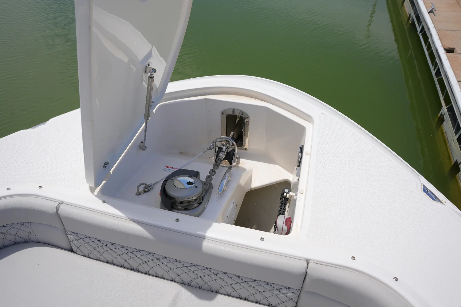 2024 Sea Ray 370 SUNDANCER Image Thumbnail #35