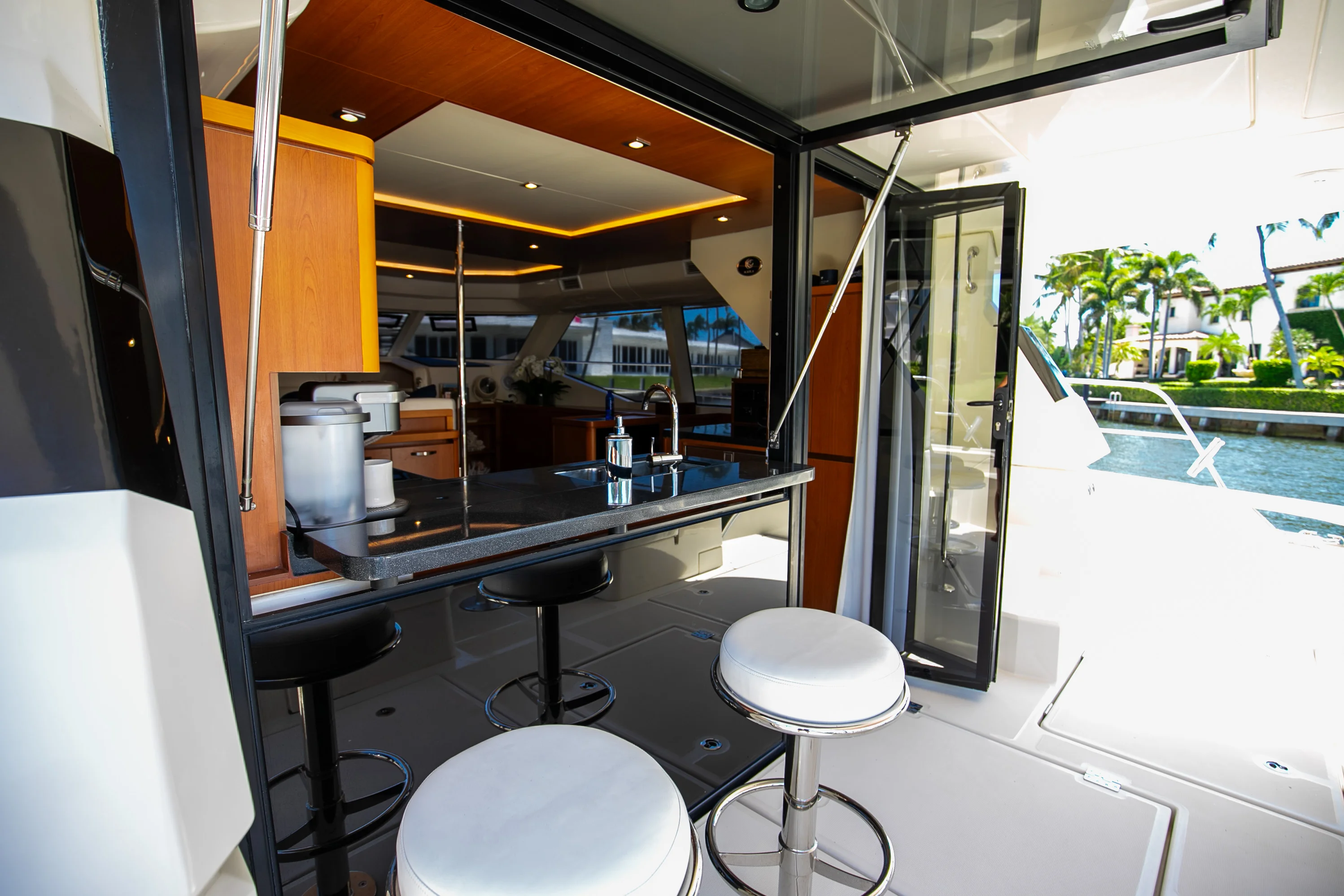 2017 Aquila 44 Image Thumbnail #36
