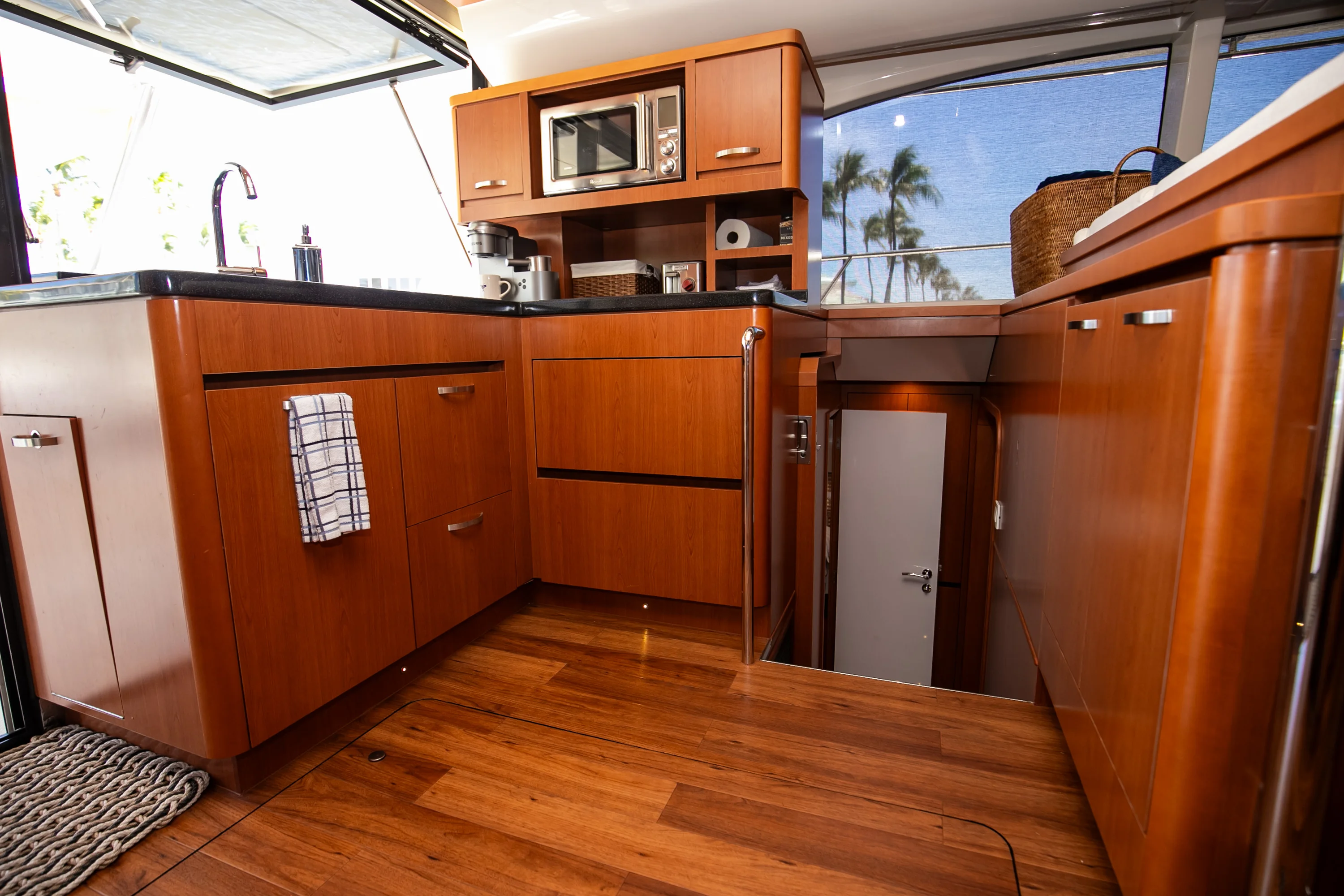 2017 Aquila 44 Image Thumbnail #82
