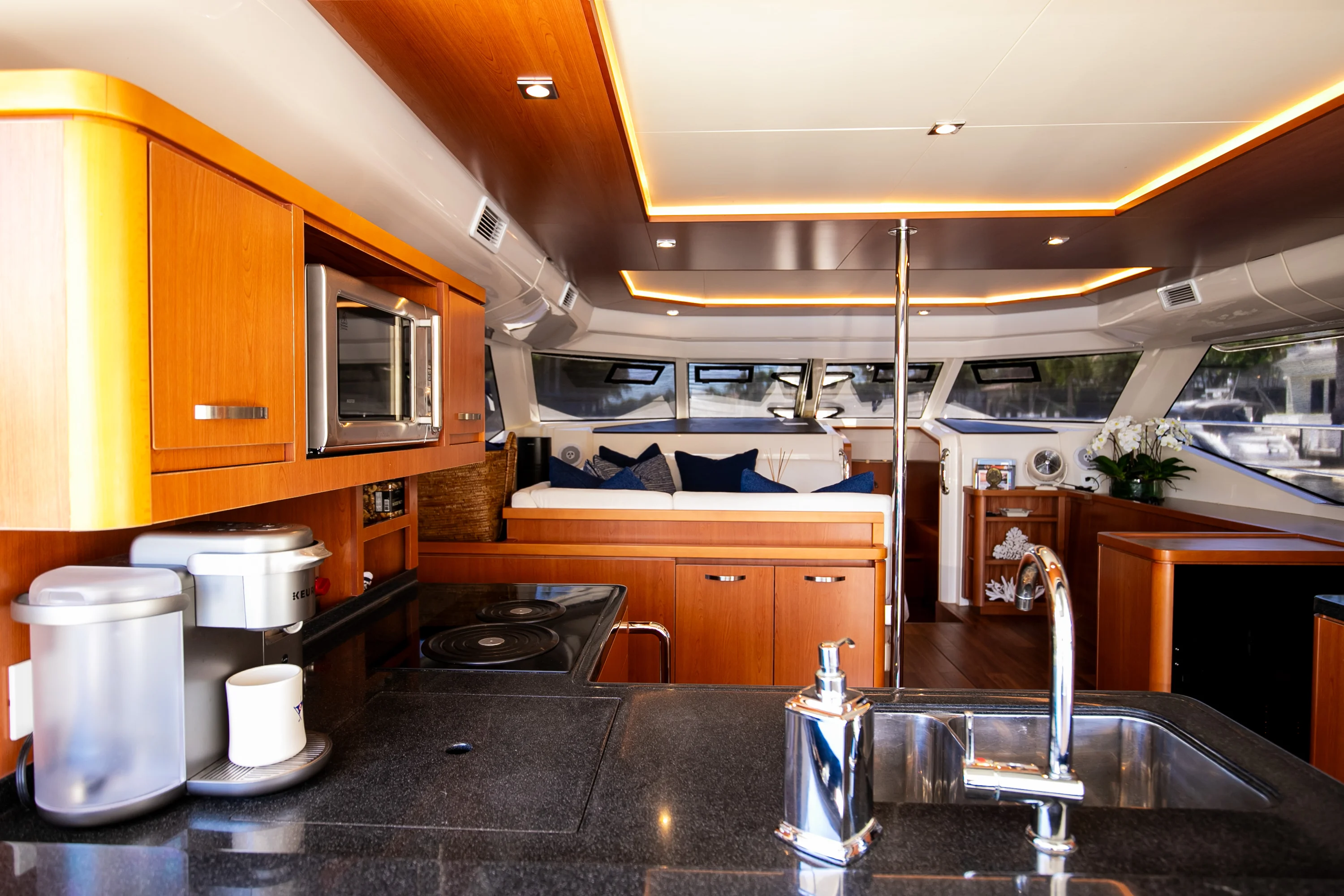 2017 Aquila 44 Image Thumbnail #87