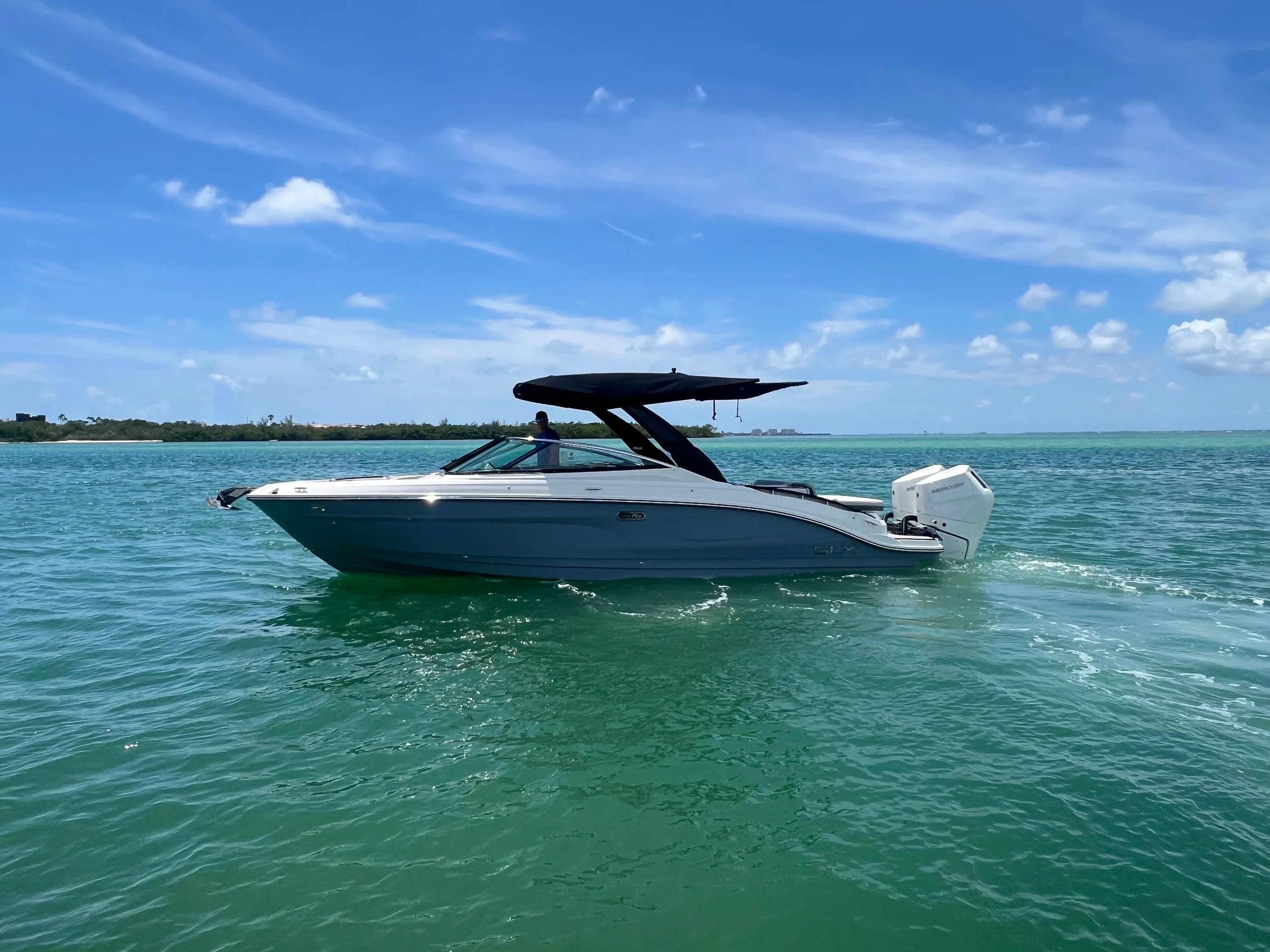 2026 Sea Ray SLX 280 Outboard Image Thumbnail #2