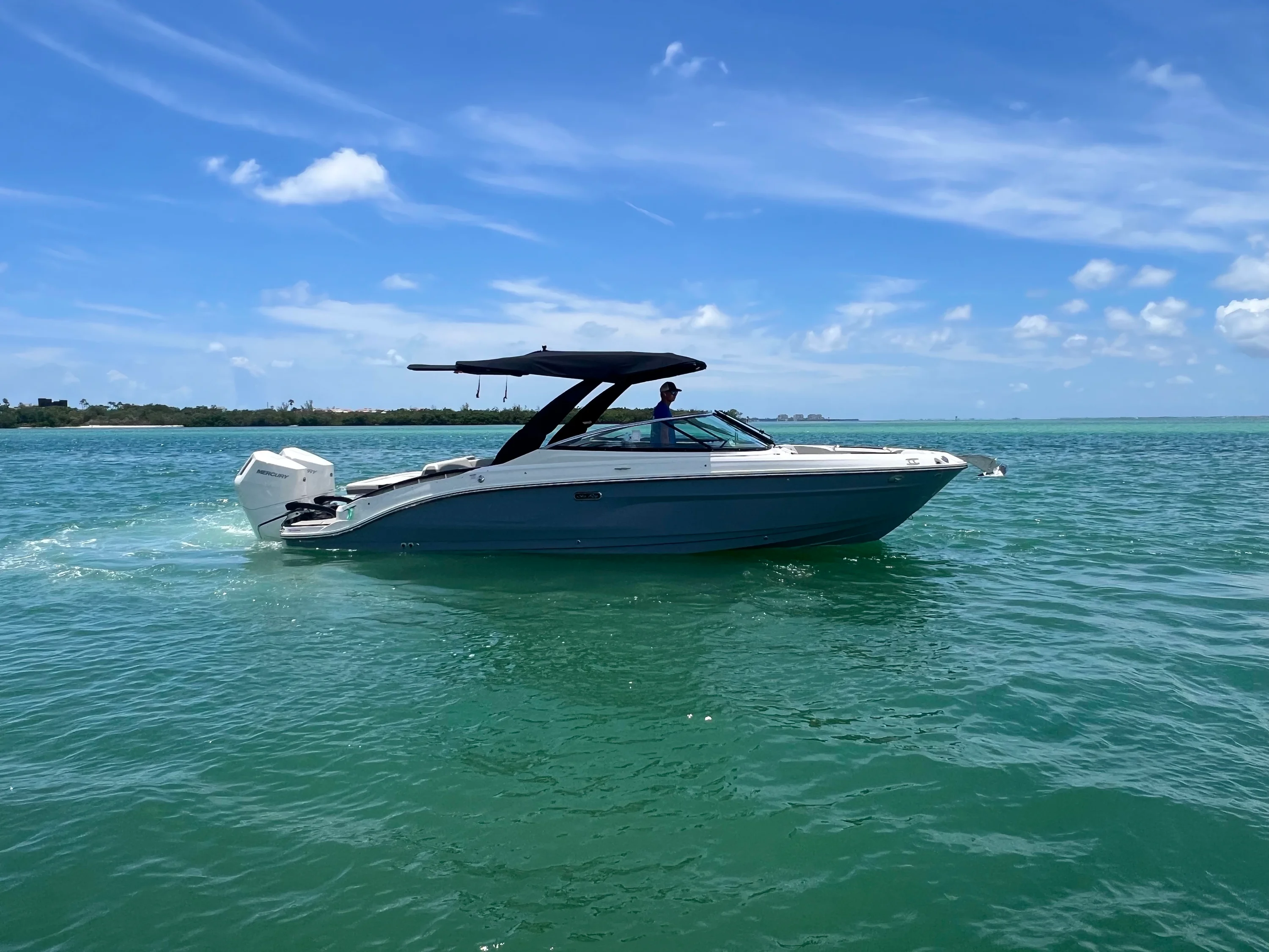 2026 Sea Ray SLX 280 Outboard Image Thumbnail #14