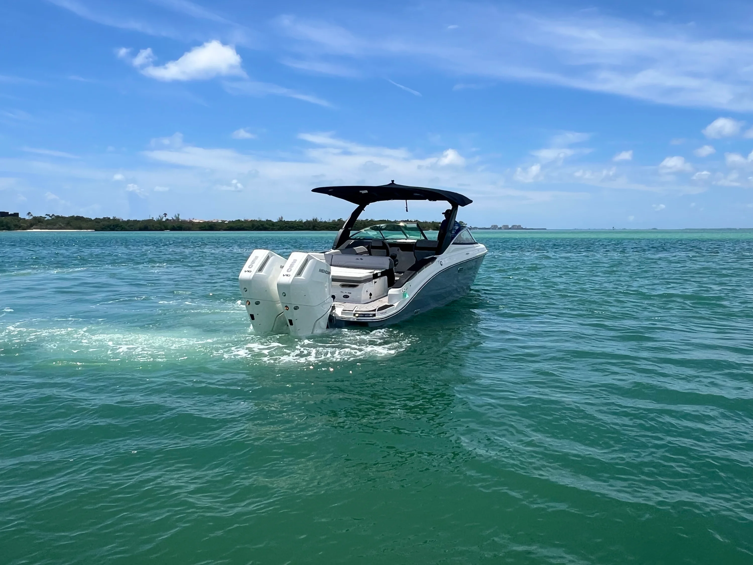 2026 Sea Ray SLX 280 Outboard Image Thumbnail #21