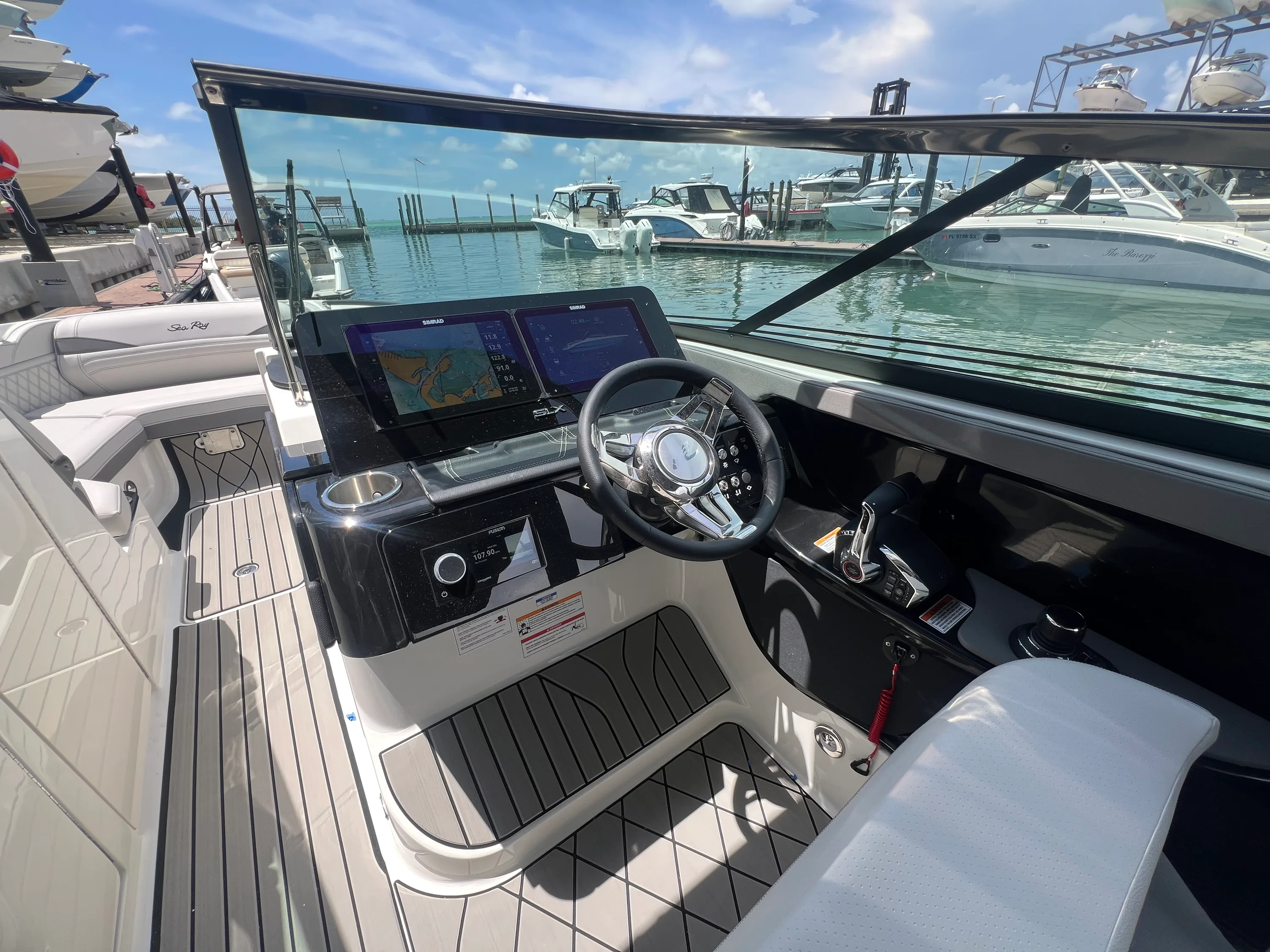2026 Sea Ray SLX 280 Outboard Image Thumbnail #46