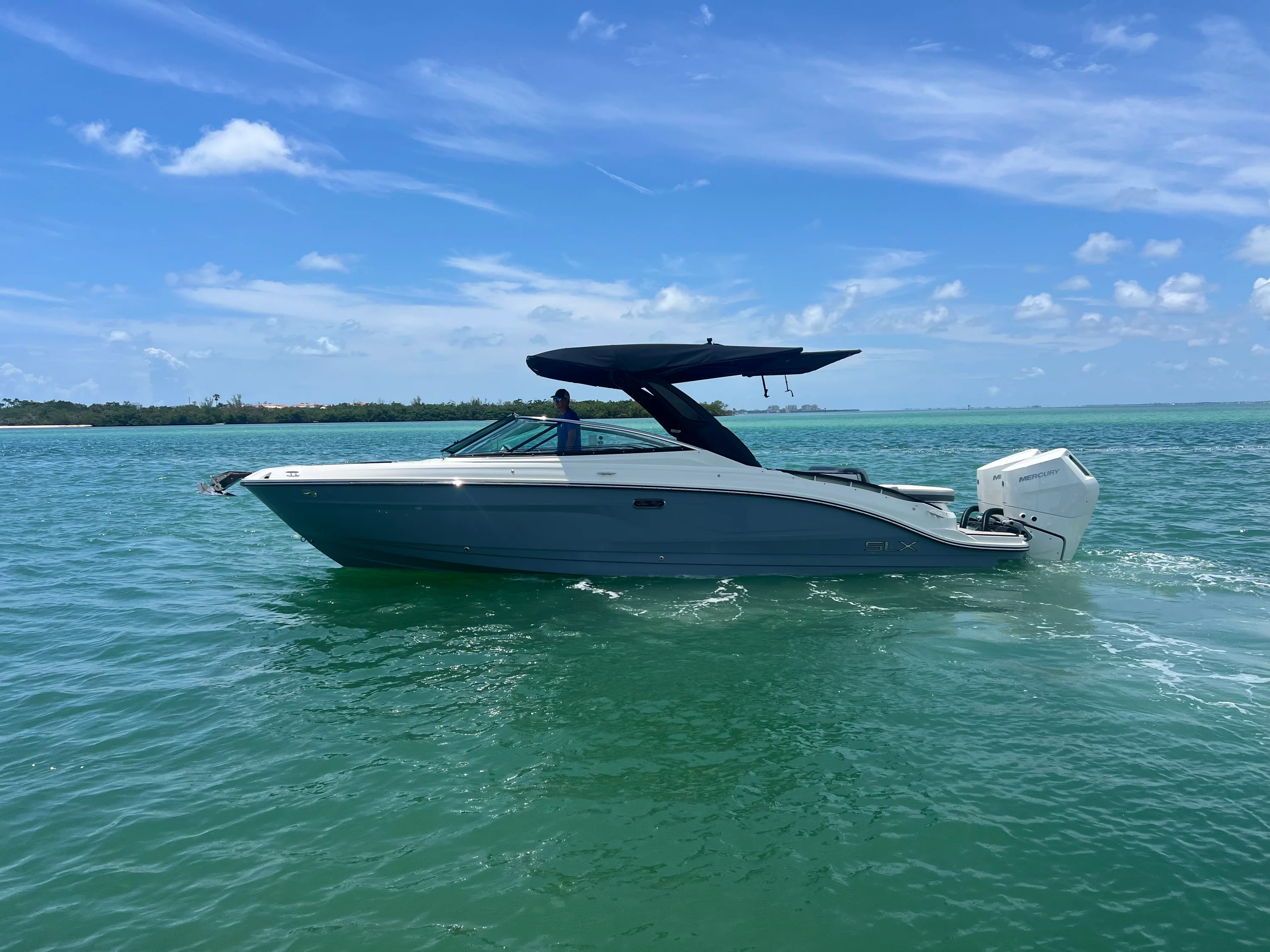 2026 Sea Ray SLX 280 Outboard Image Thumbnail #1