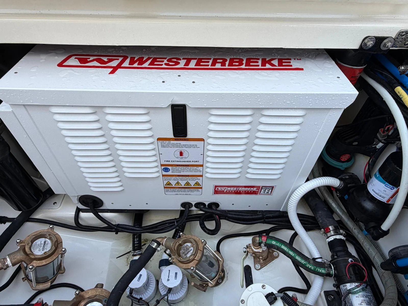 2022 Boston Whaler 350 REALM Image Thumbnail #55