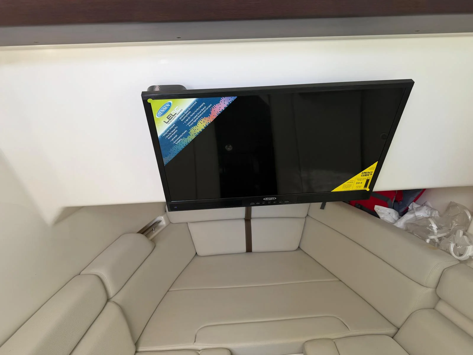 2022 Boston Whaler 350 REALM Image Thumbnail #27