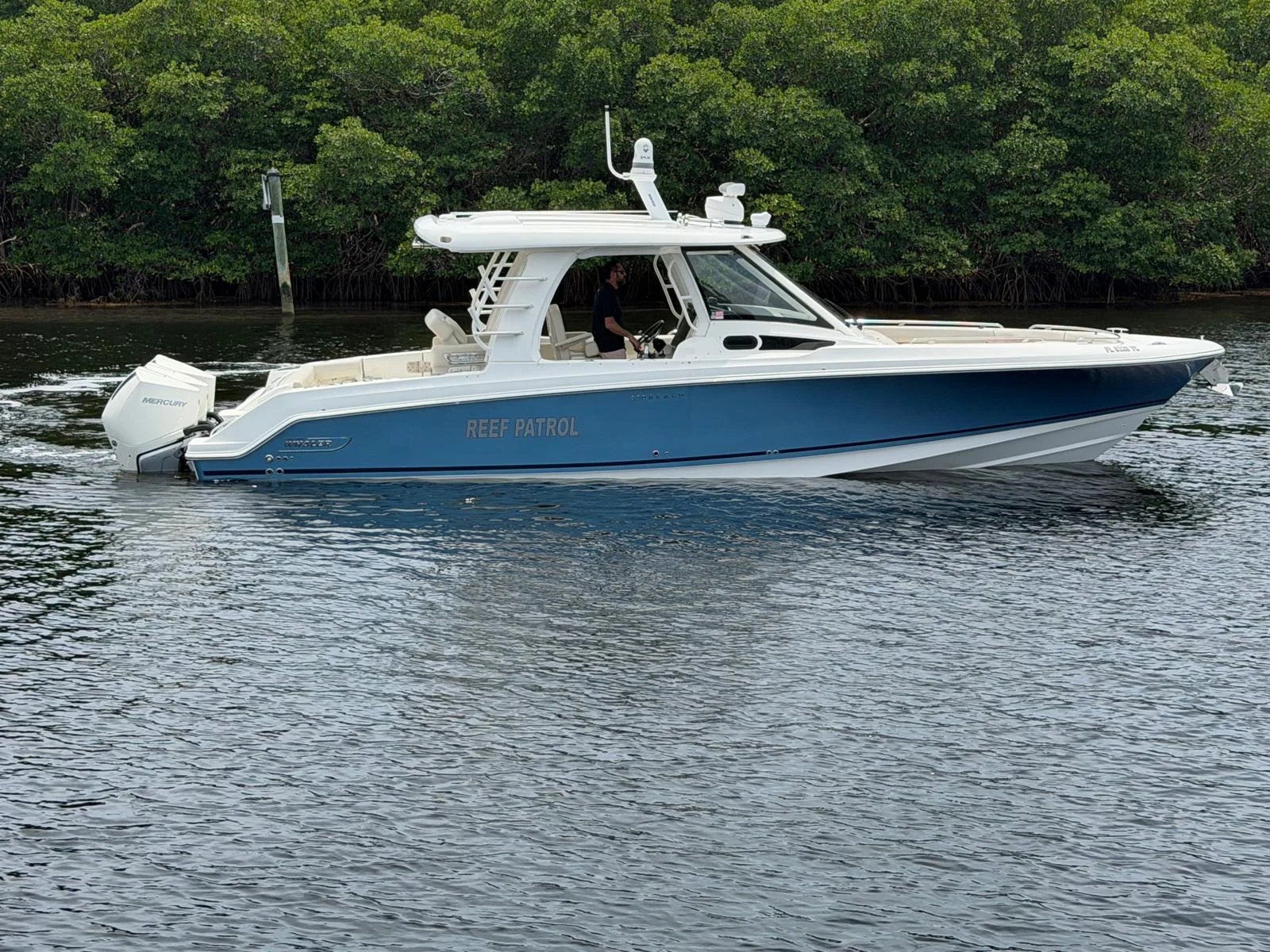 2022 Boston Whaler 350 REALM Image Thumbnail #20