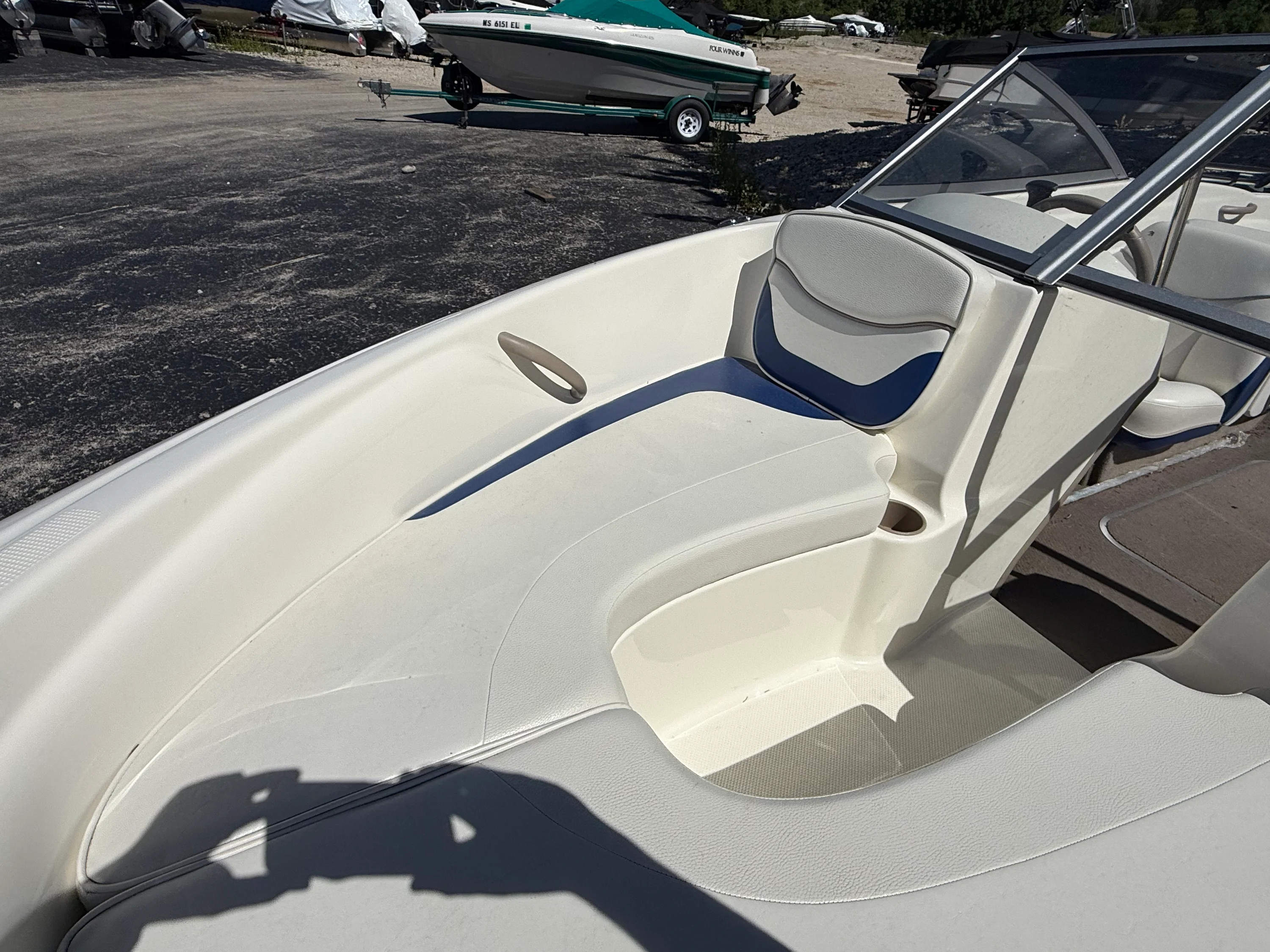 2004 Bayliner 175 Image Thumbnail #2