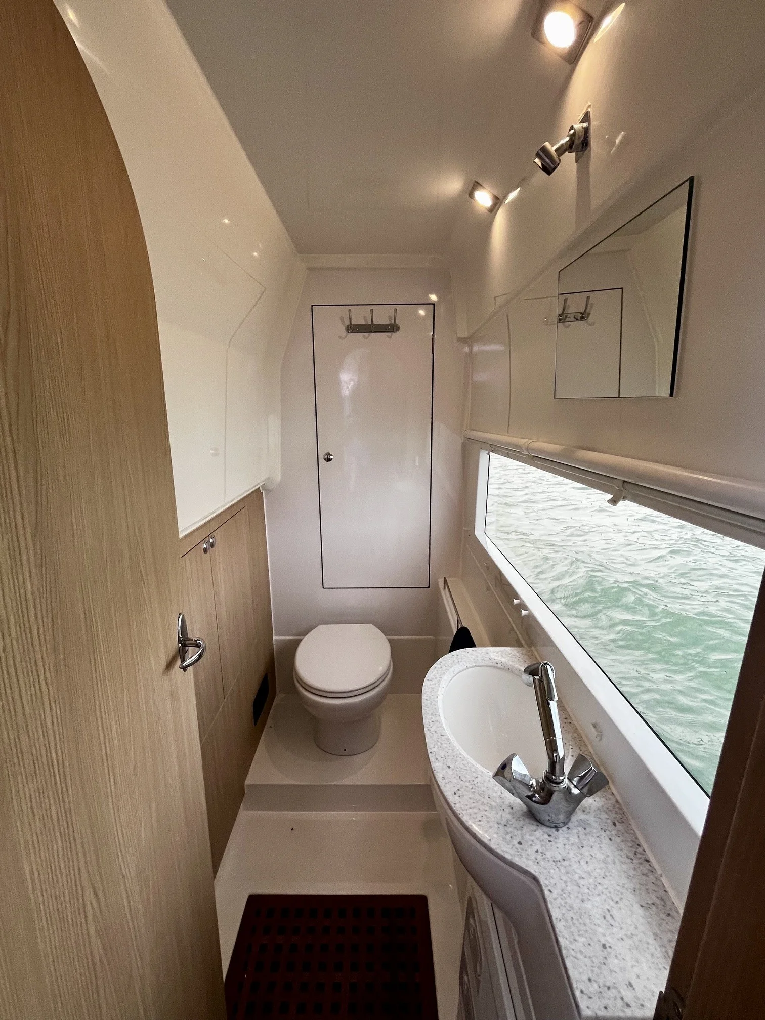 2019 Aquila 36 Image Thumbnail #34