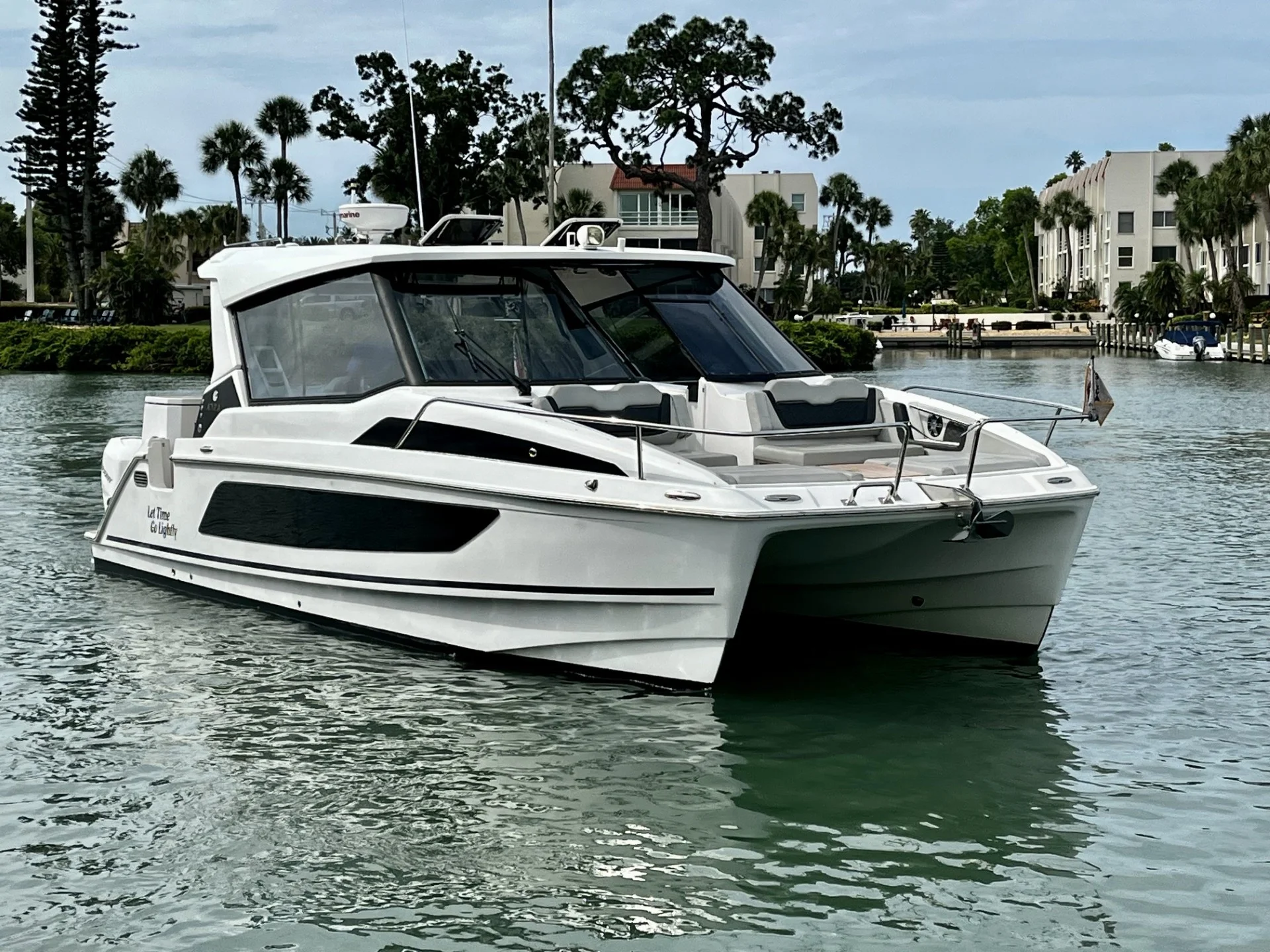 2019 Aquila 36 Image Thumbnail #3