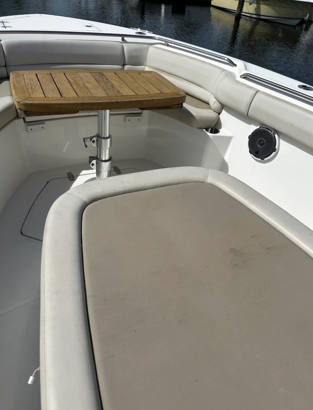 2018 Boston Whaler 330 OUTRAGE Image Thumbnail #20