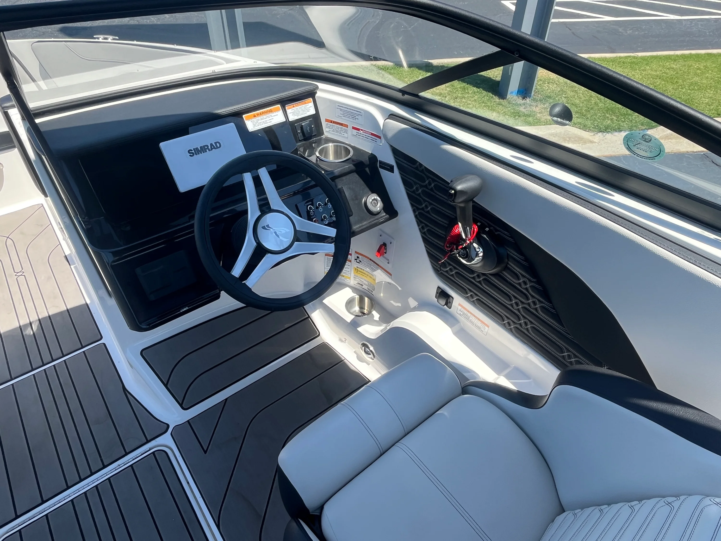 2024 Sea Ray 21 SPX Image Thumbnail #16