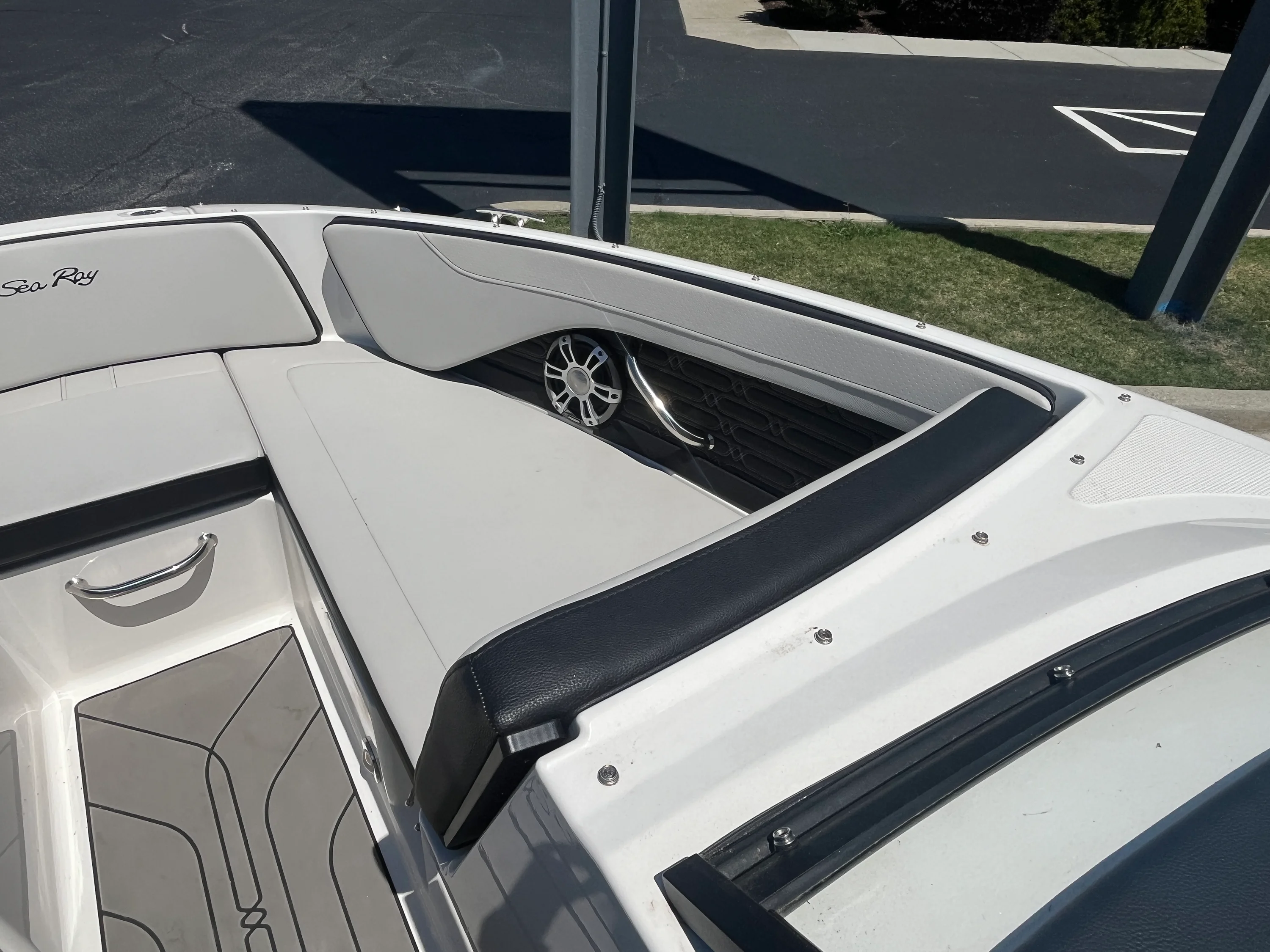 2024 Sea Ray 21 SPX Image Thumbnail #11