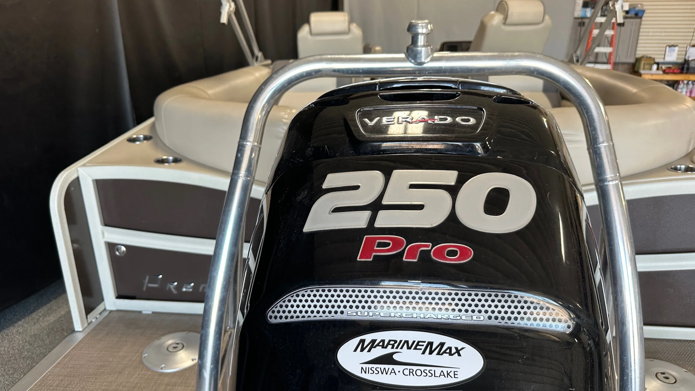 2017 Premier 250 SOLARIS Image Thumbnail #13