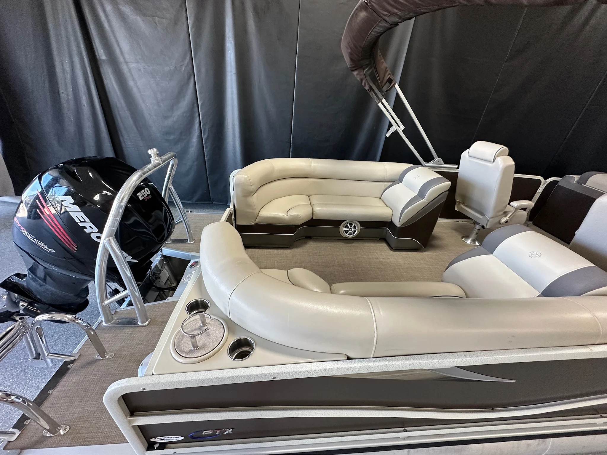 2017 Premier 250 SOLARIS Image Thumbnail #3