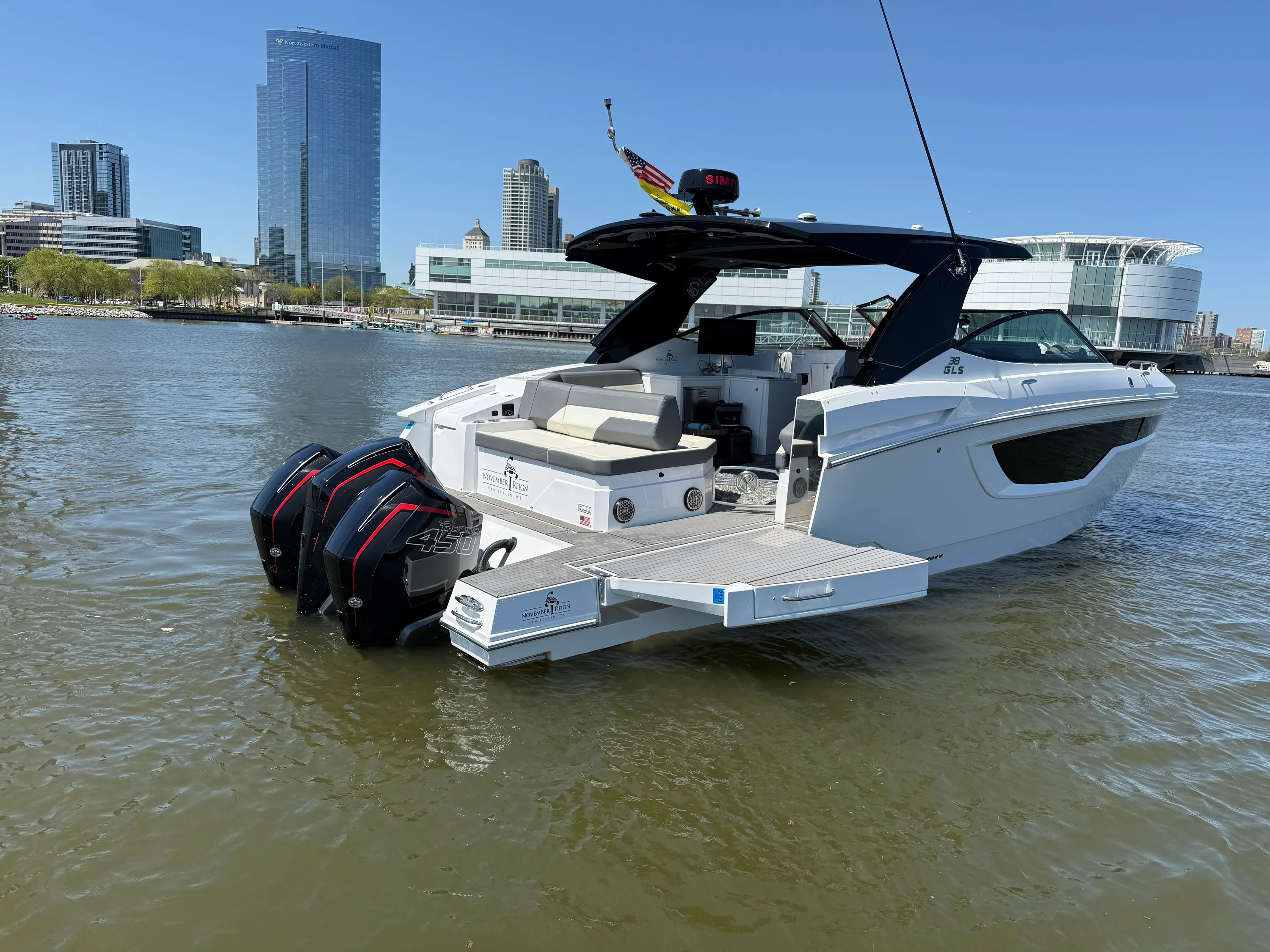 2021 Cruisers Yachts 38 GLS Image Thumbnail #6