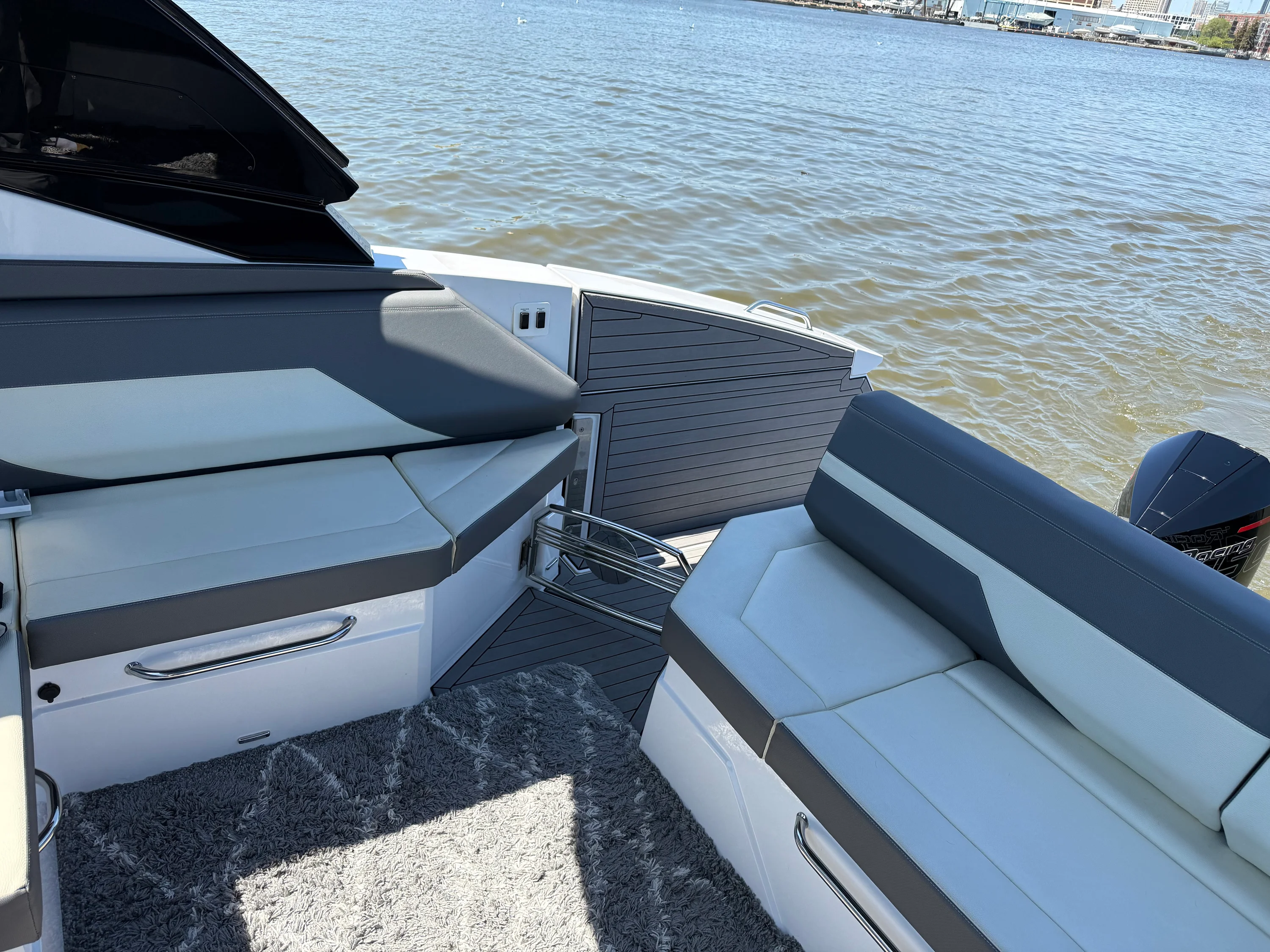 2021 Cruisers Yachts 38 GLS Image Thumbnail #96