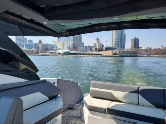 2021 Cruisers Yachts 38 GLS Image Thumbnail #26