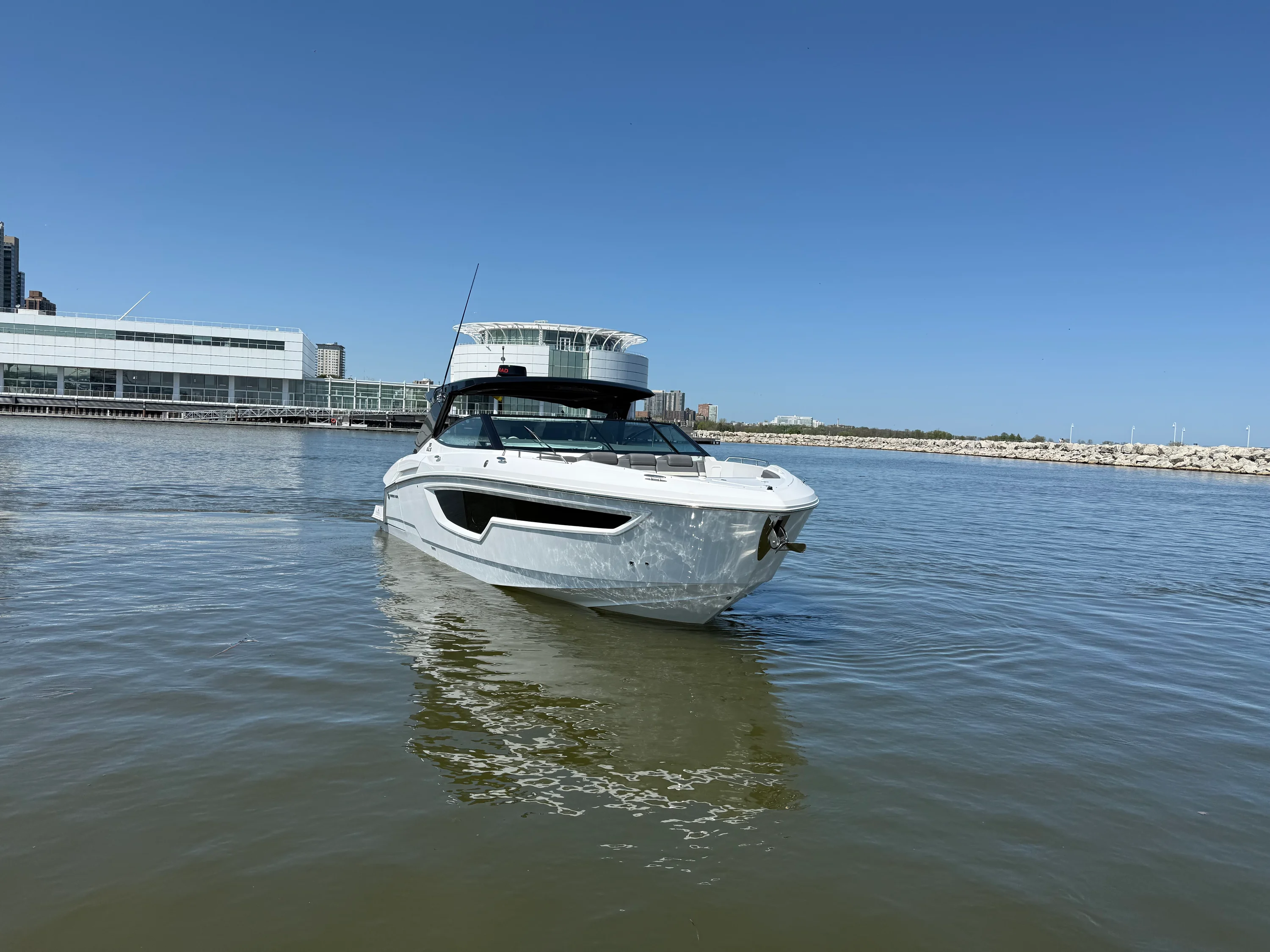 2021 Cruisers Yachts 38 GLS Image Thumbnail #75
